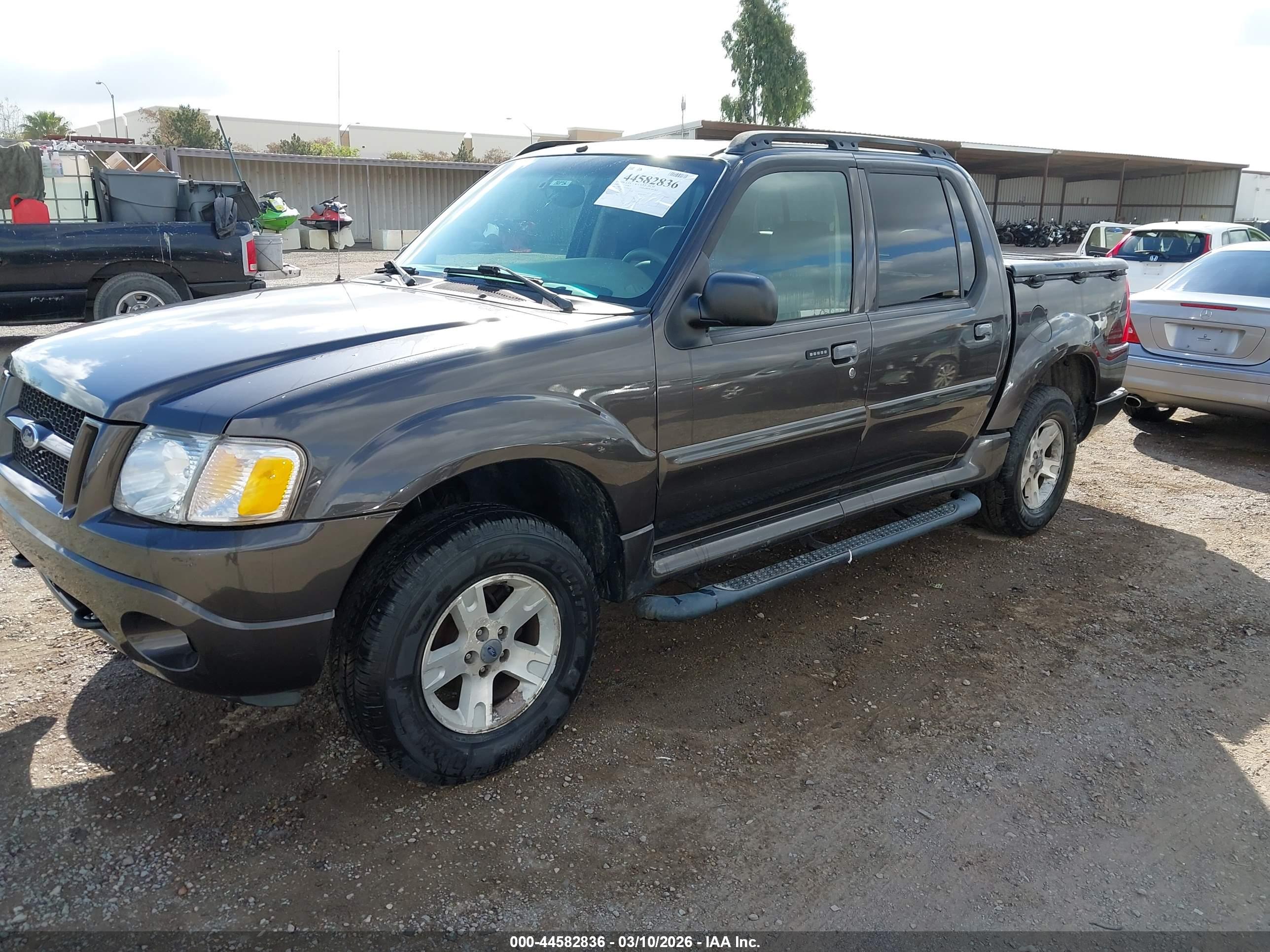 FORD EXPLORER image 2