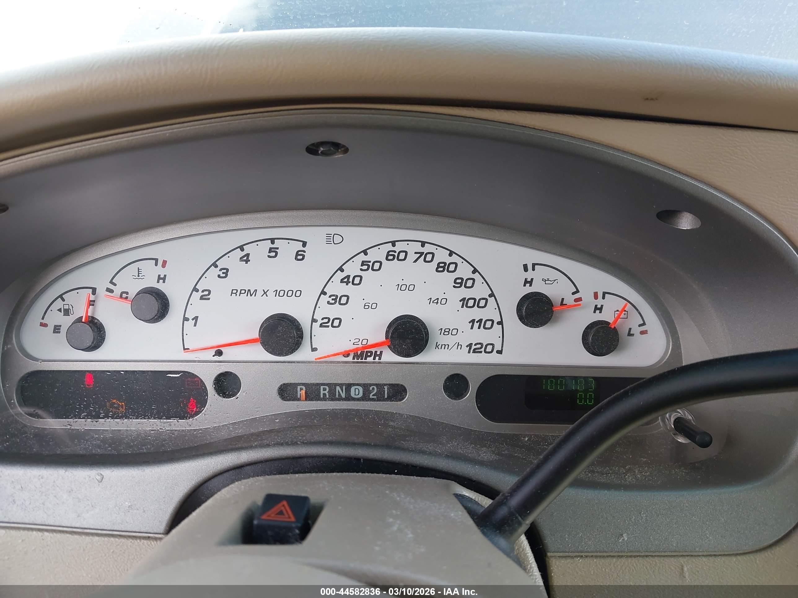FORD EXPLORER image 7
