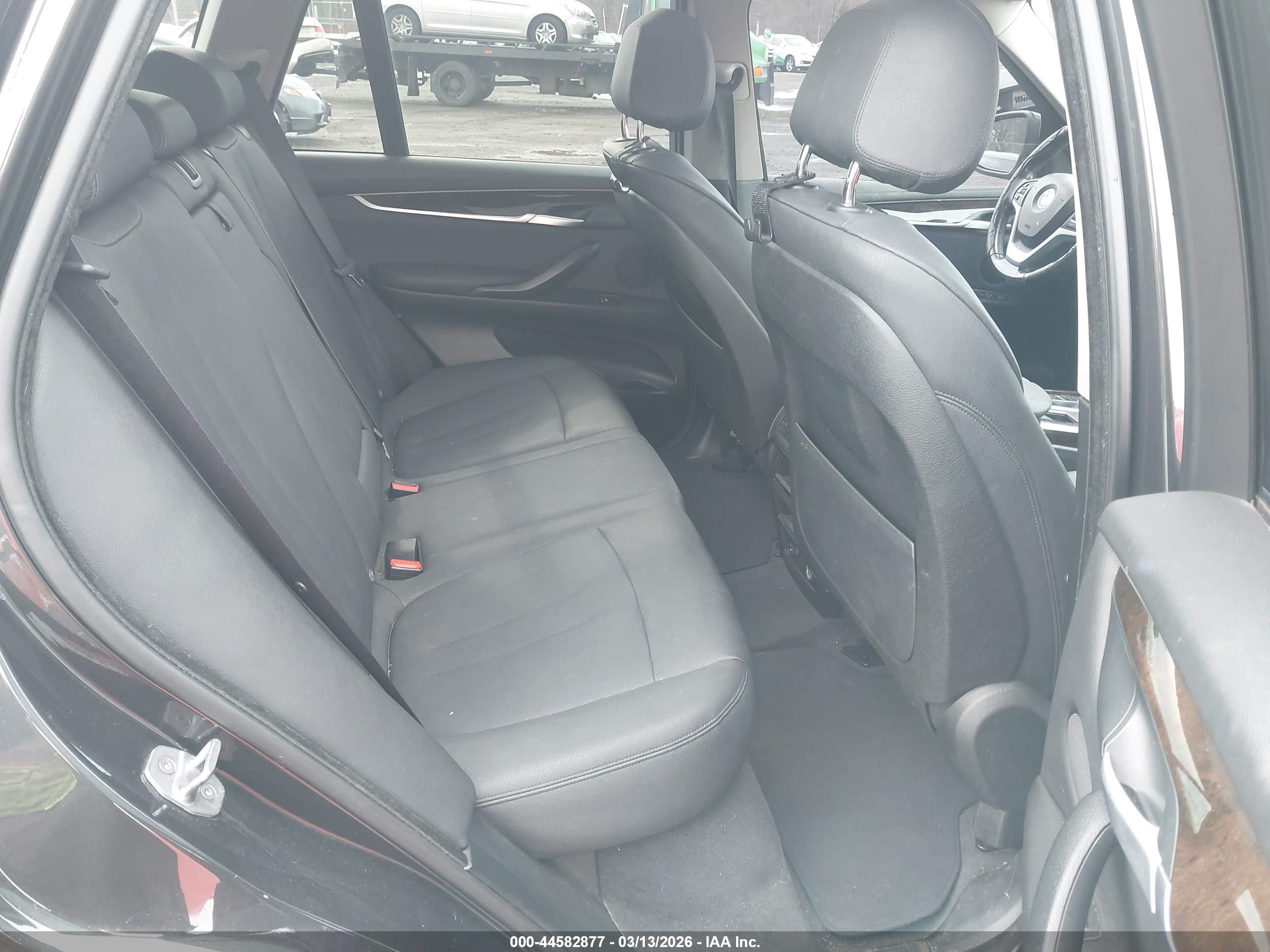 BMW X5 image 8