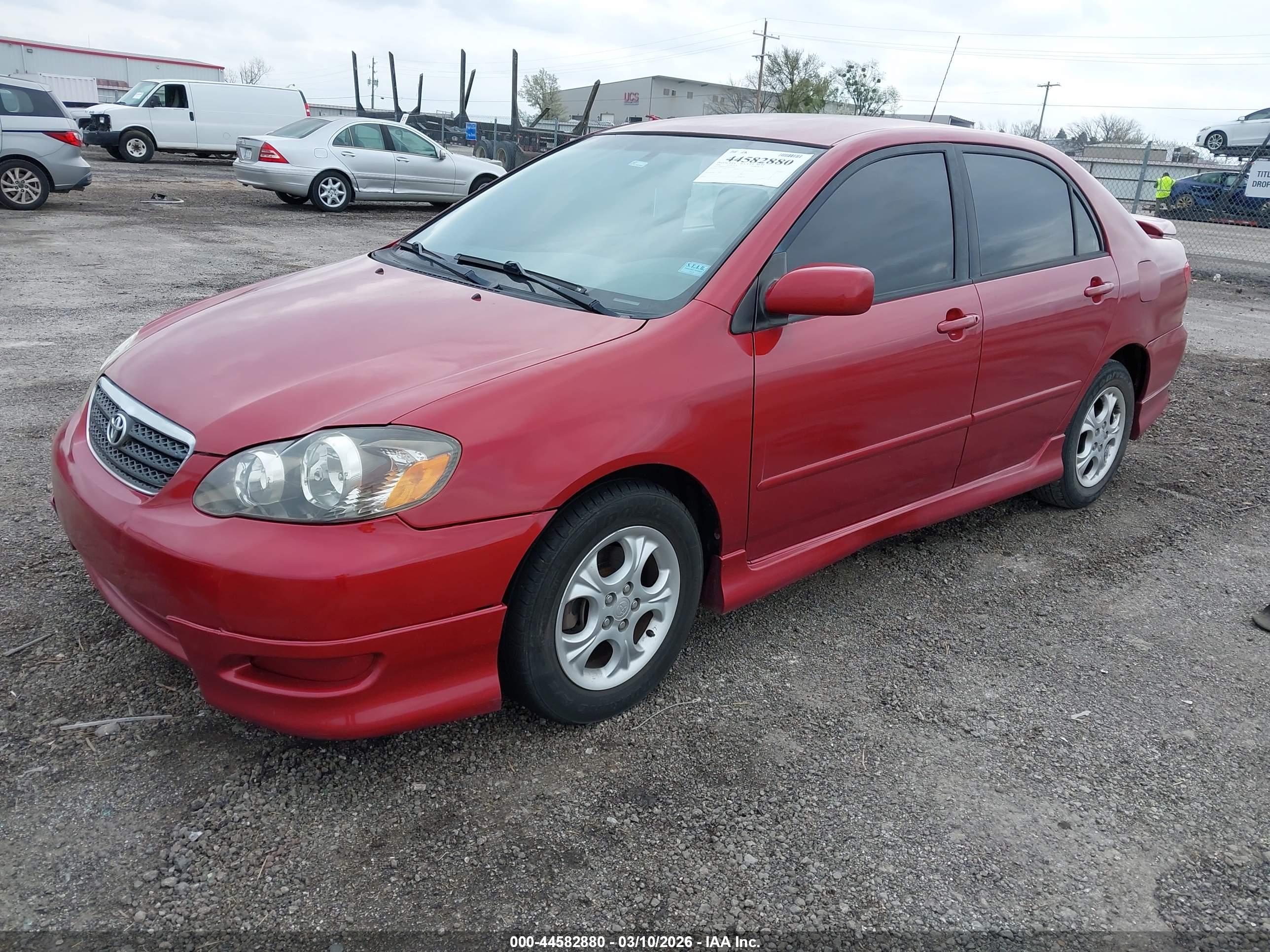 TOYOTA COROLLA image 2