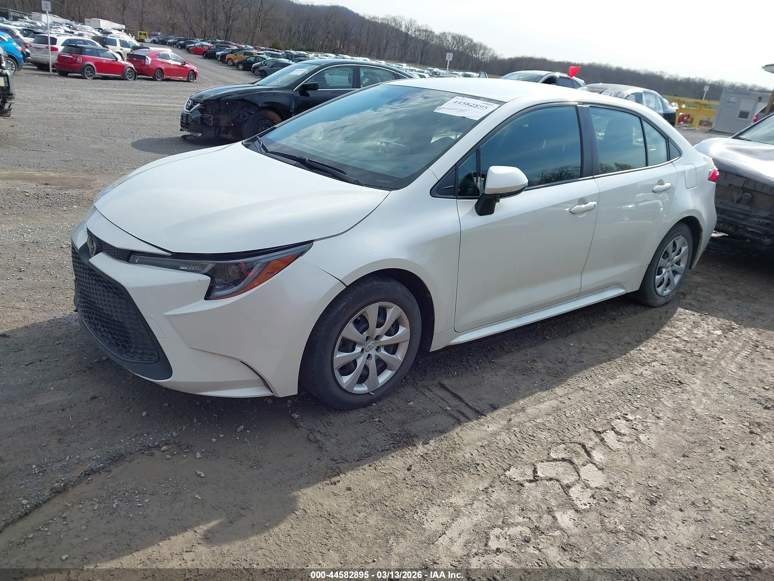 TOYOTA COROLLA image 2