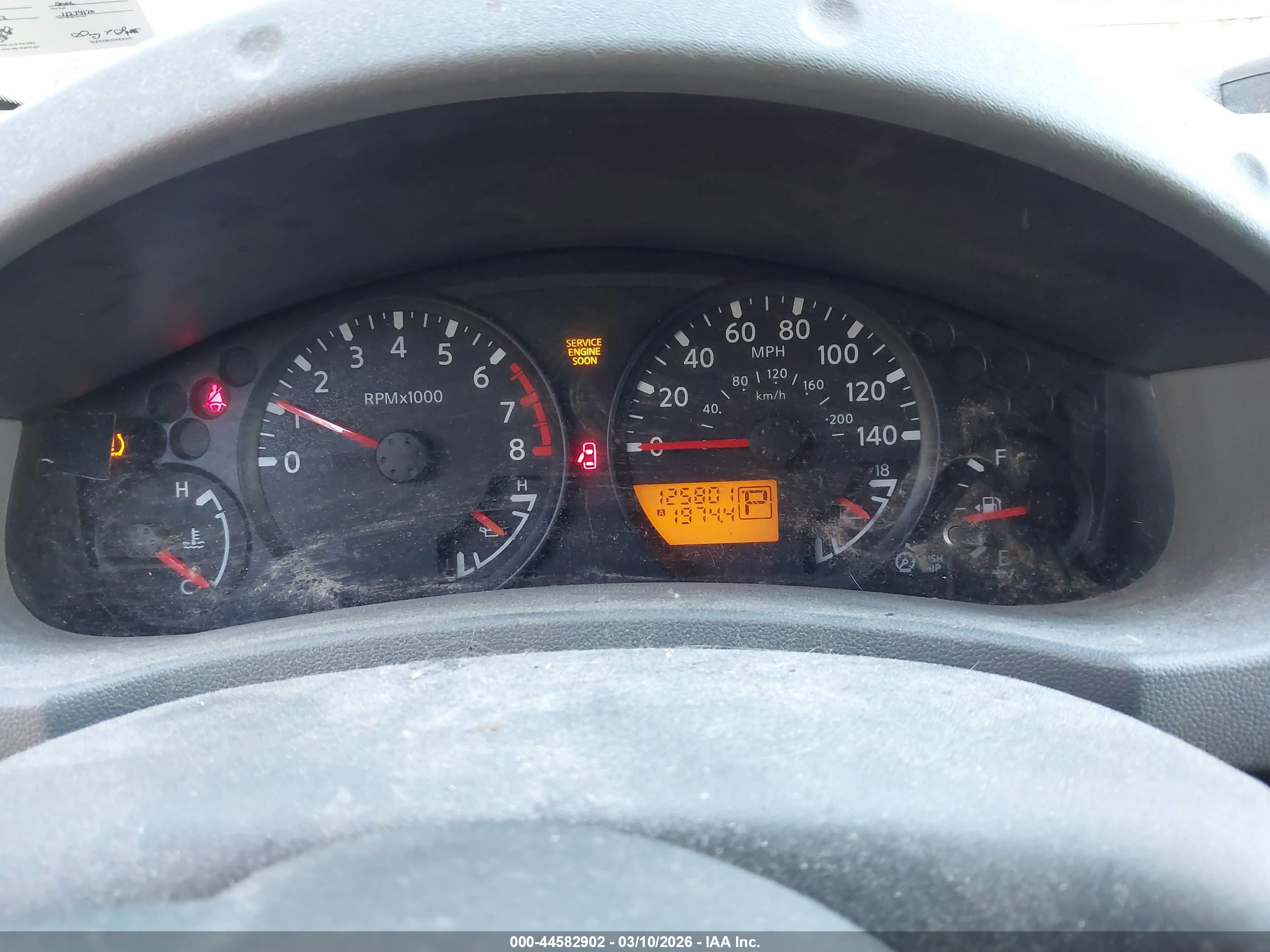 NISSAN XTERRA image 7