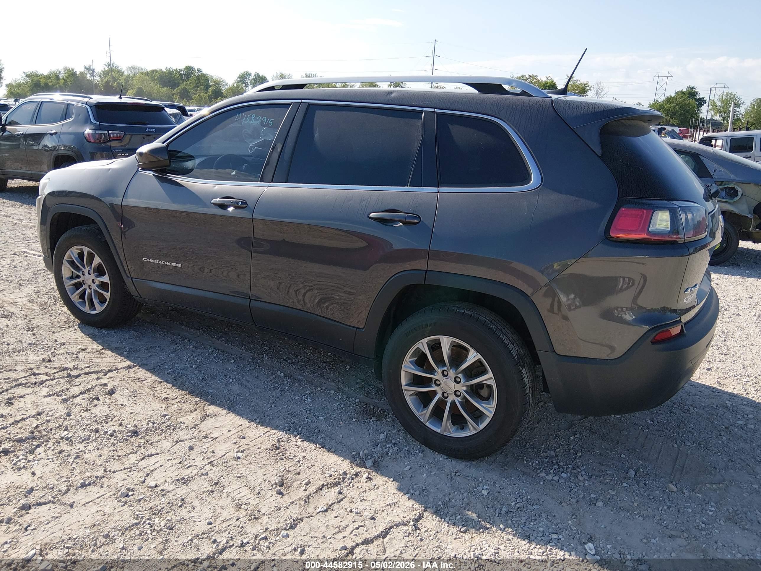 JEEP CHEROKEE image 3