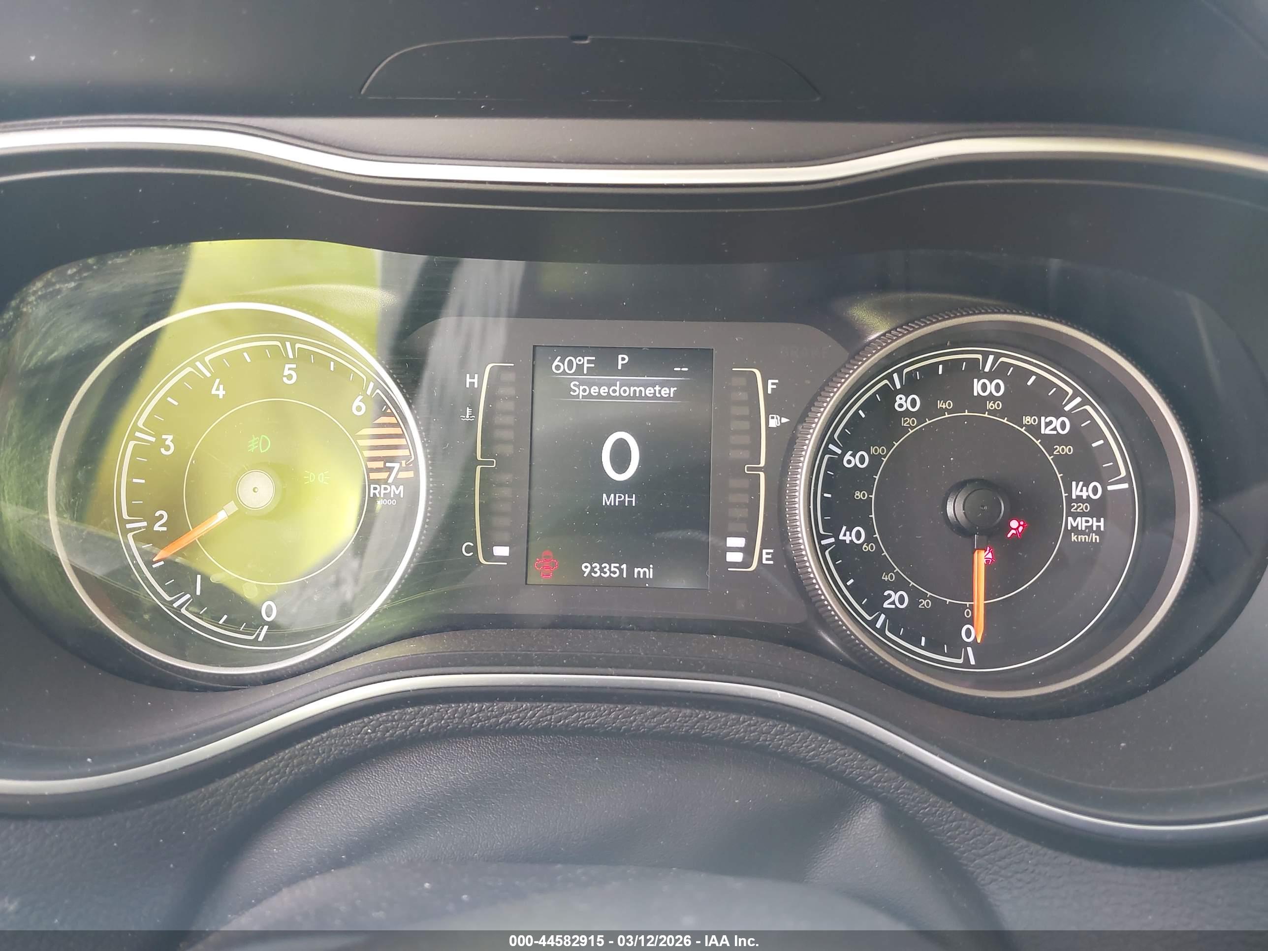 JEEP CHEROKEE image 7