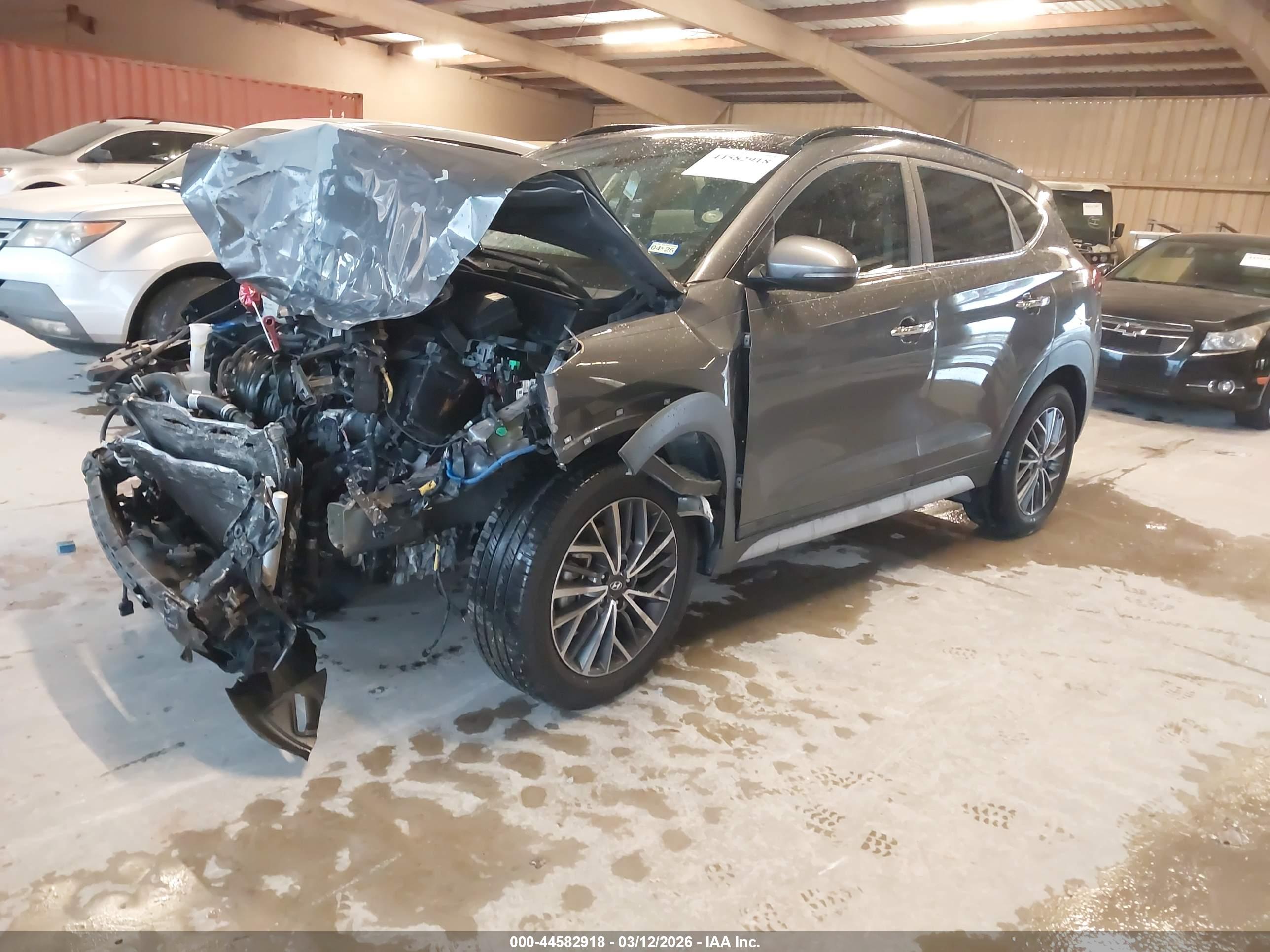 HYUNDAI TUCSON image 2