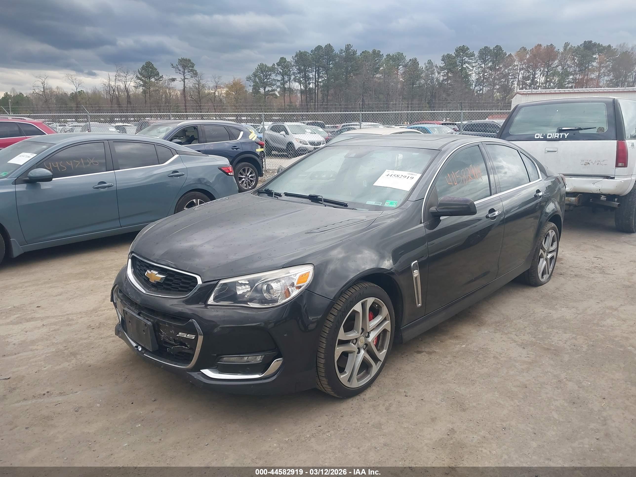 CHEVROLET SS image 2