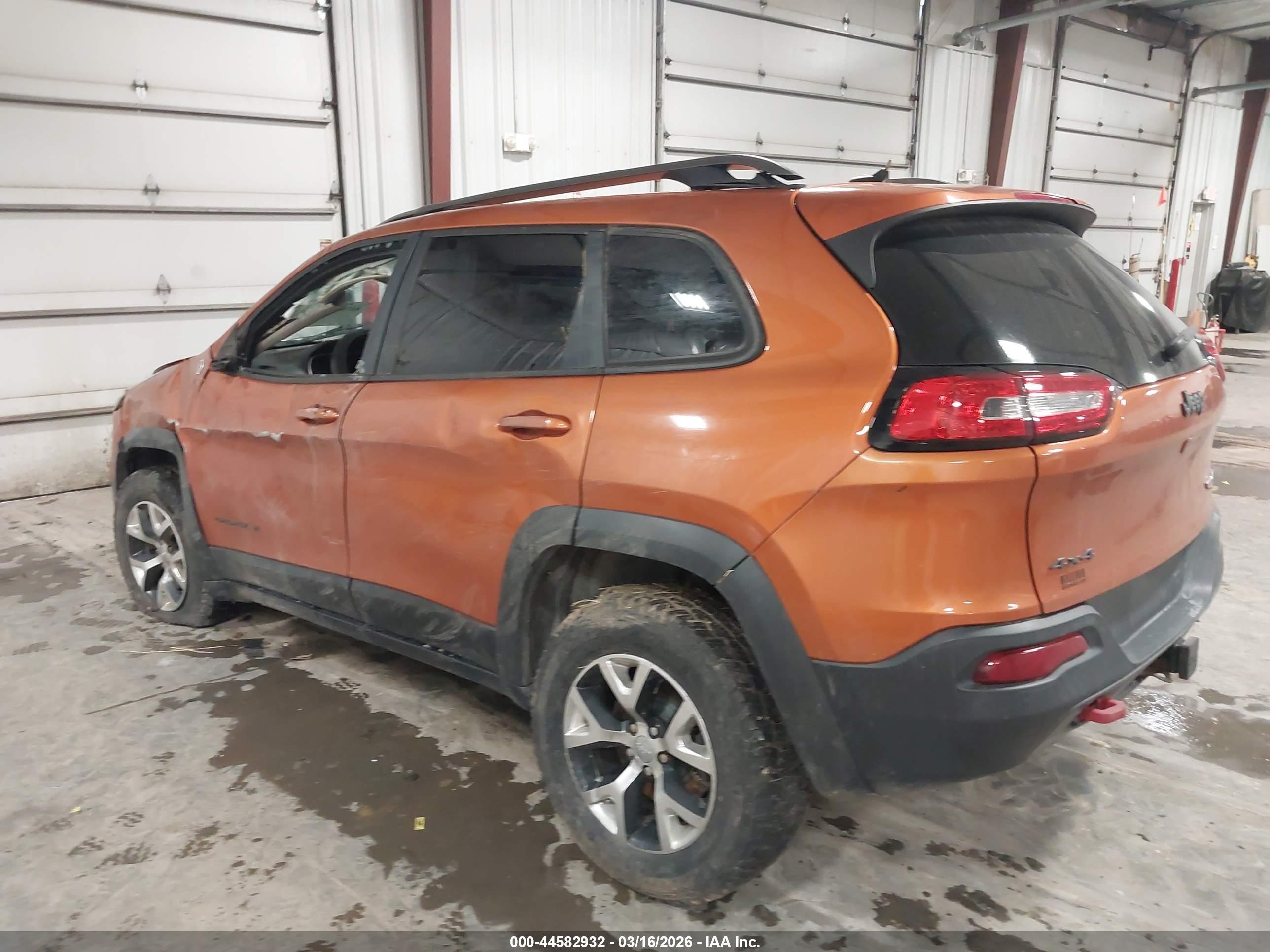 JEEP CHEROKEE image 3