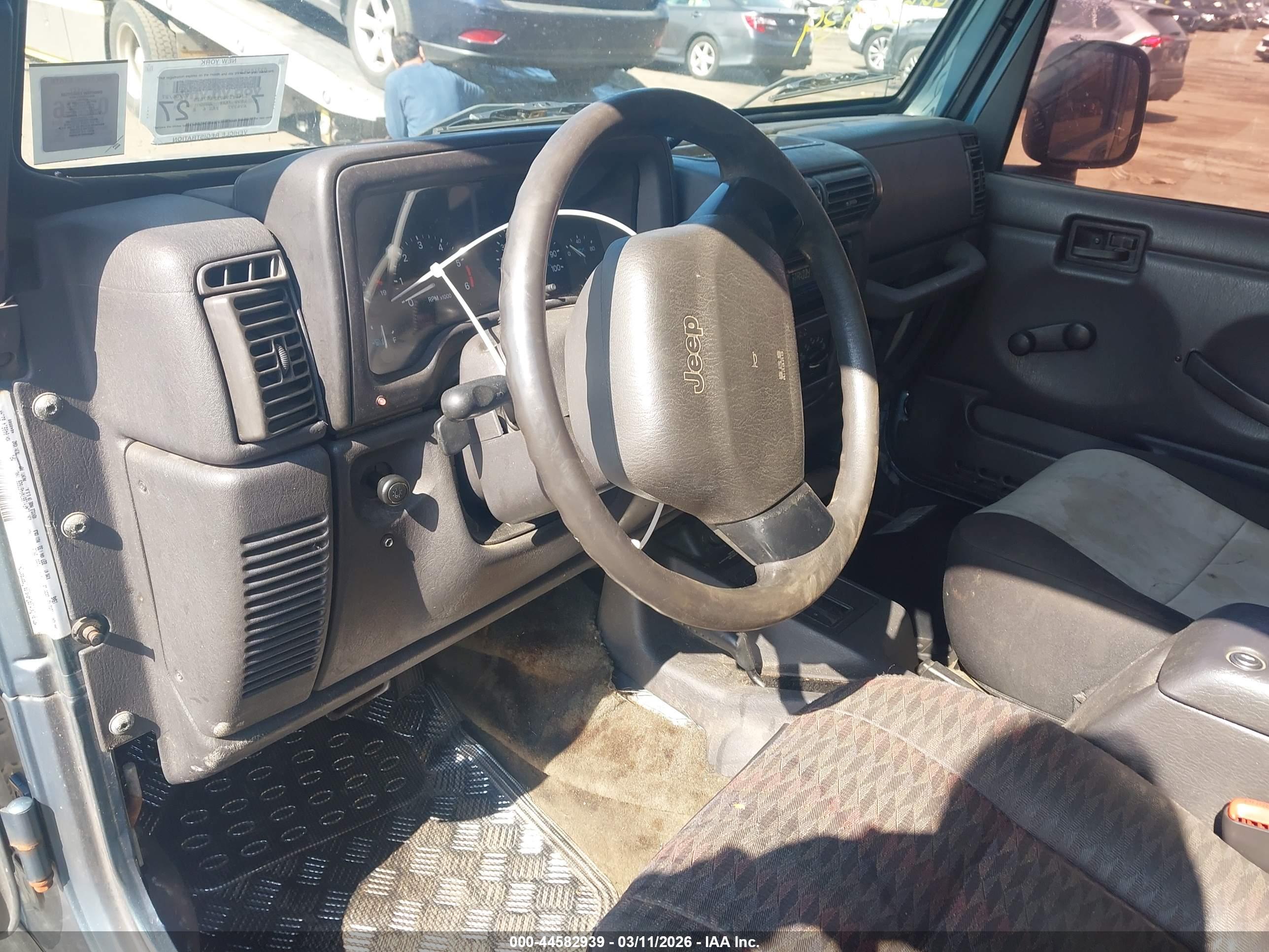 JEEP WRANGLER image 5