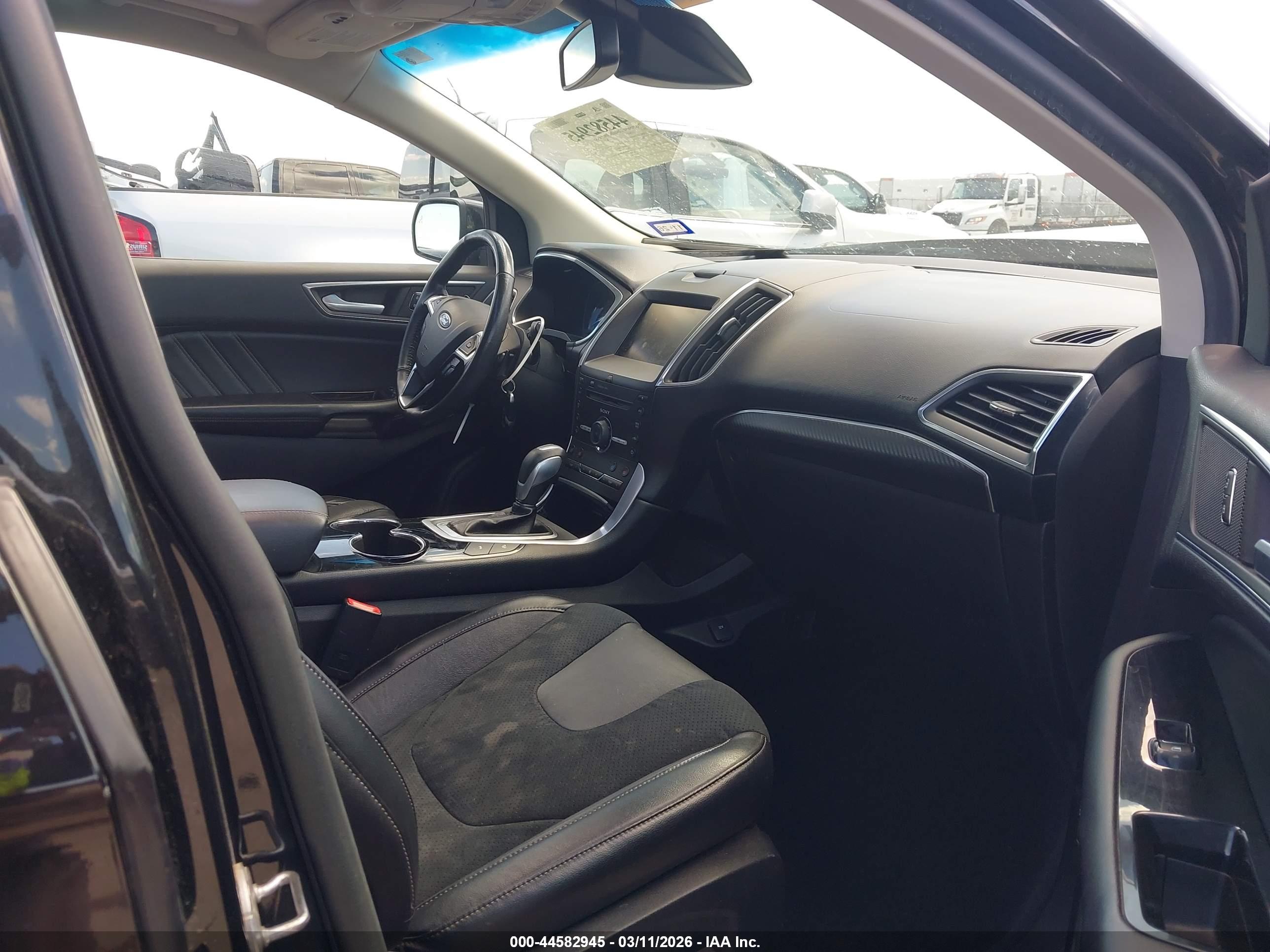 FORD EDGE image 5