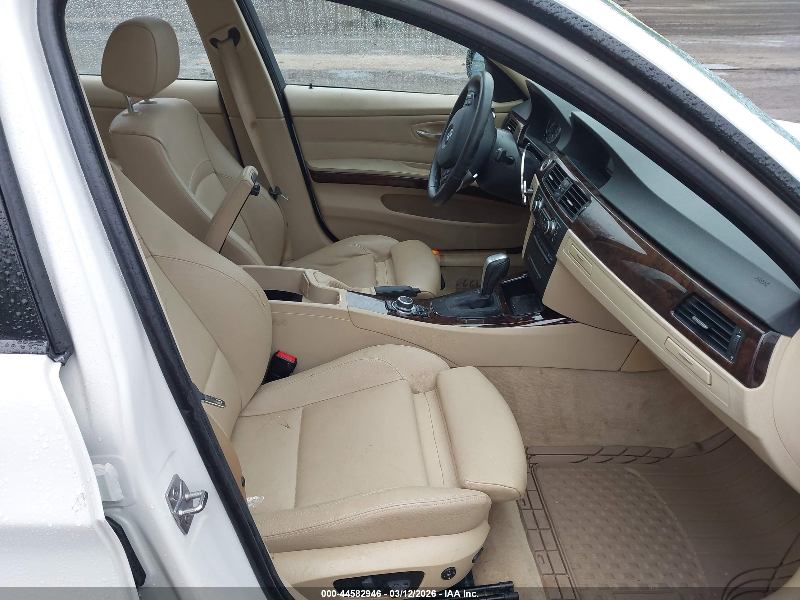 BMW 328I image 5