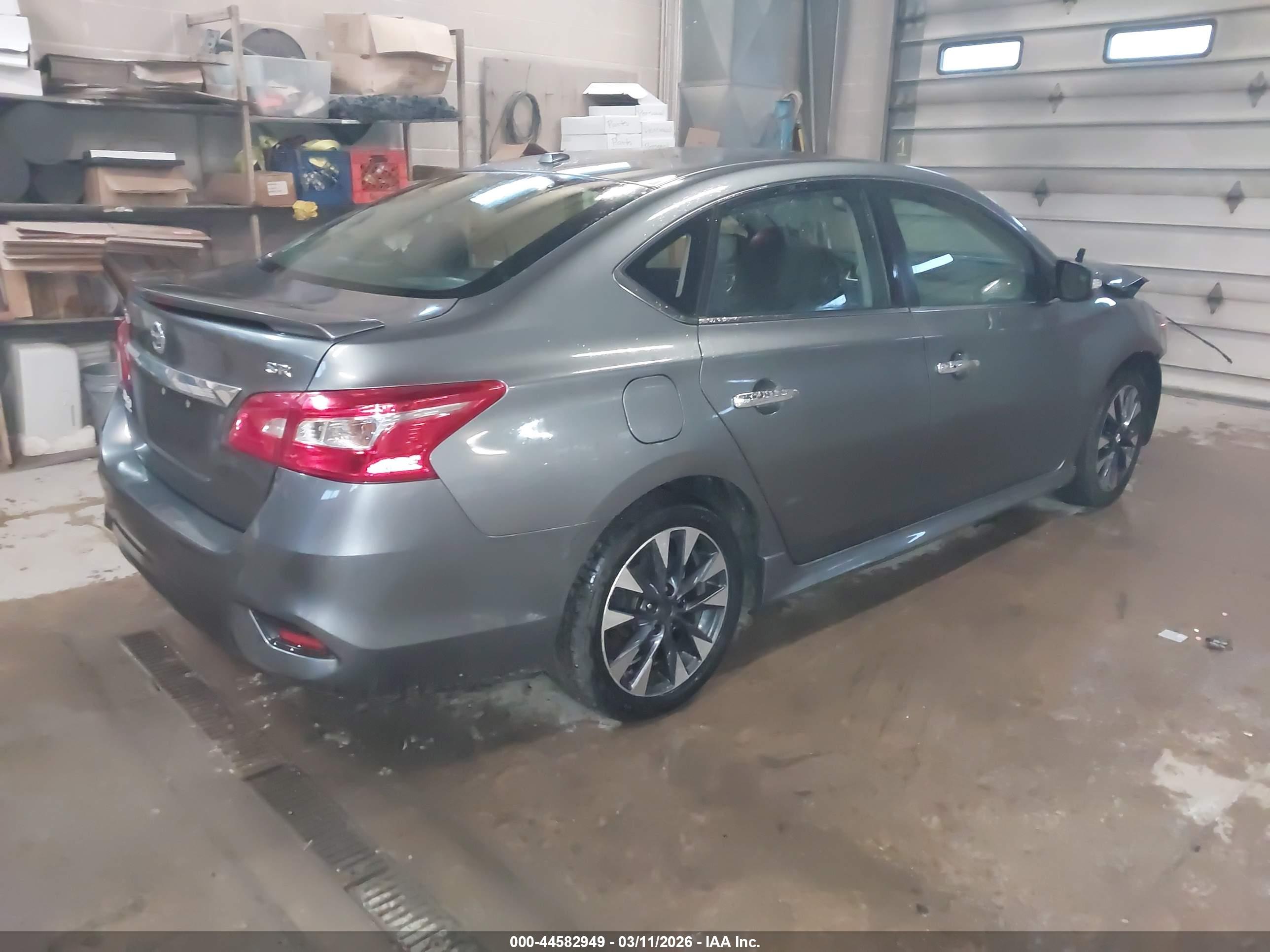 NISSAN SENTRA image 4