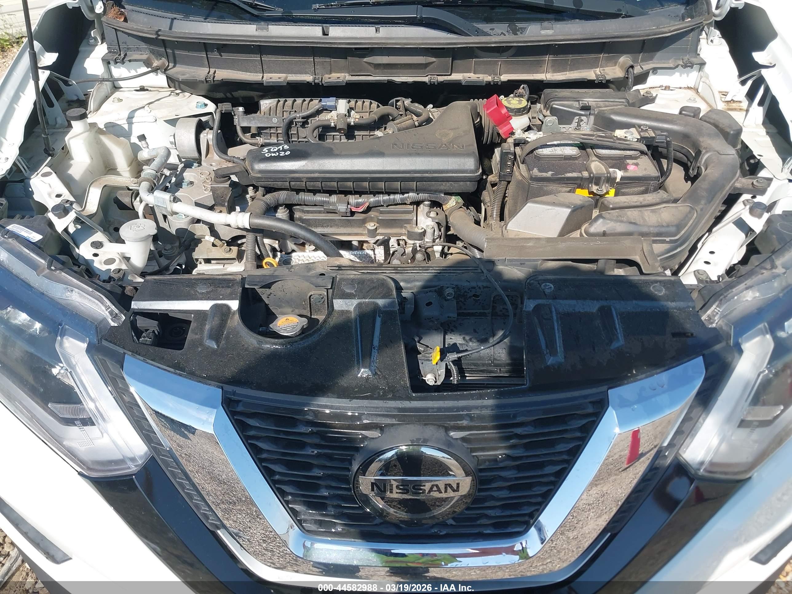 NISSAN ROGUE image 10