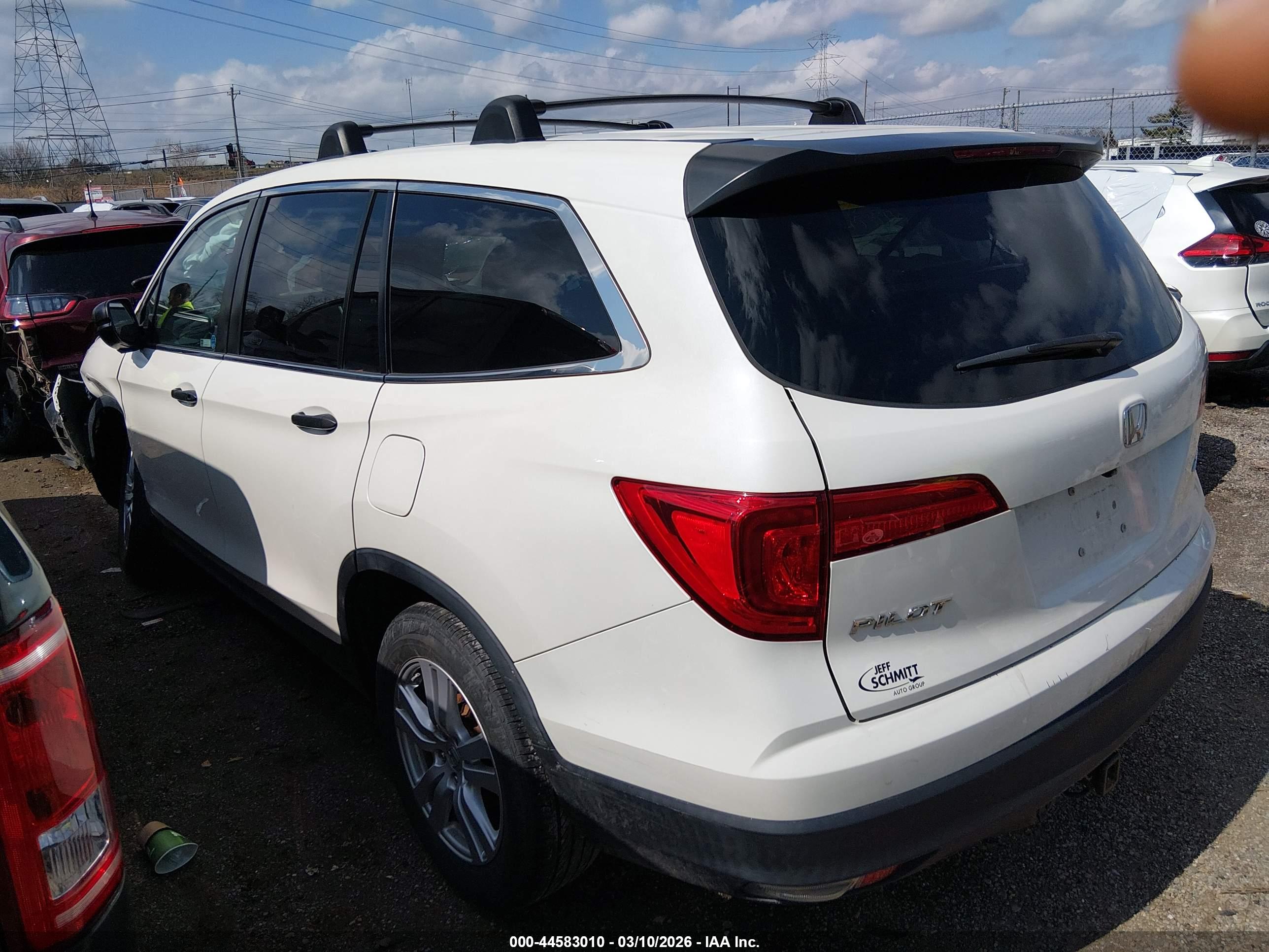 HONDA PILOT image 3
