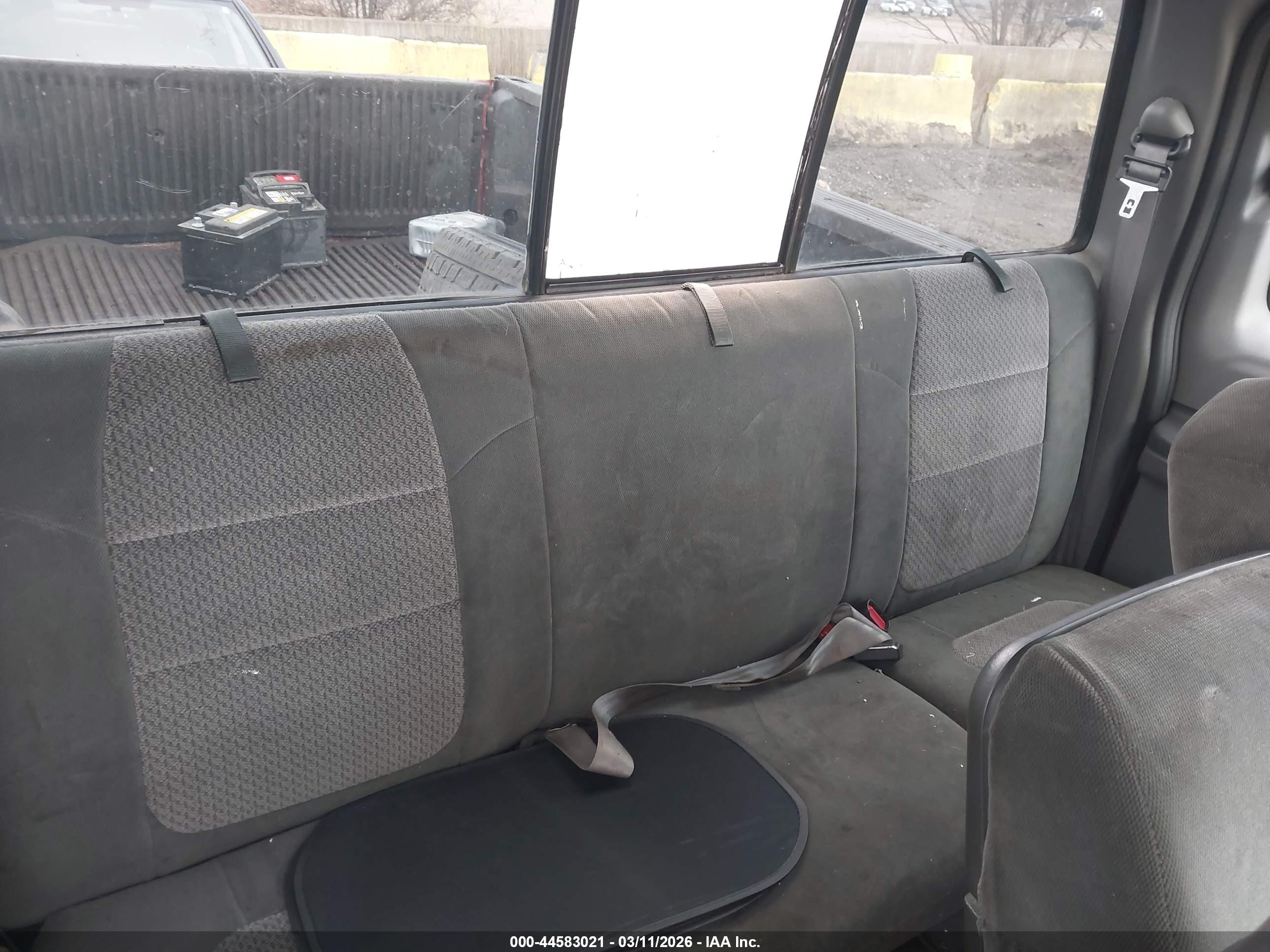 FORD F-350 image 8