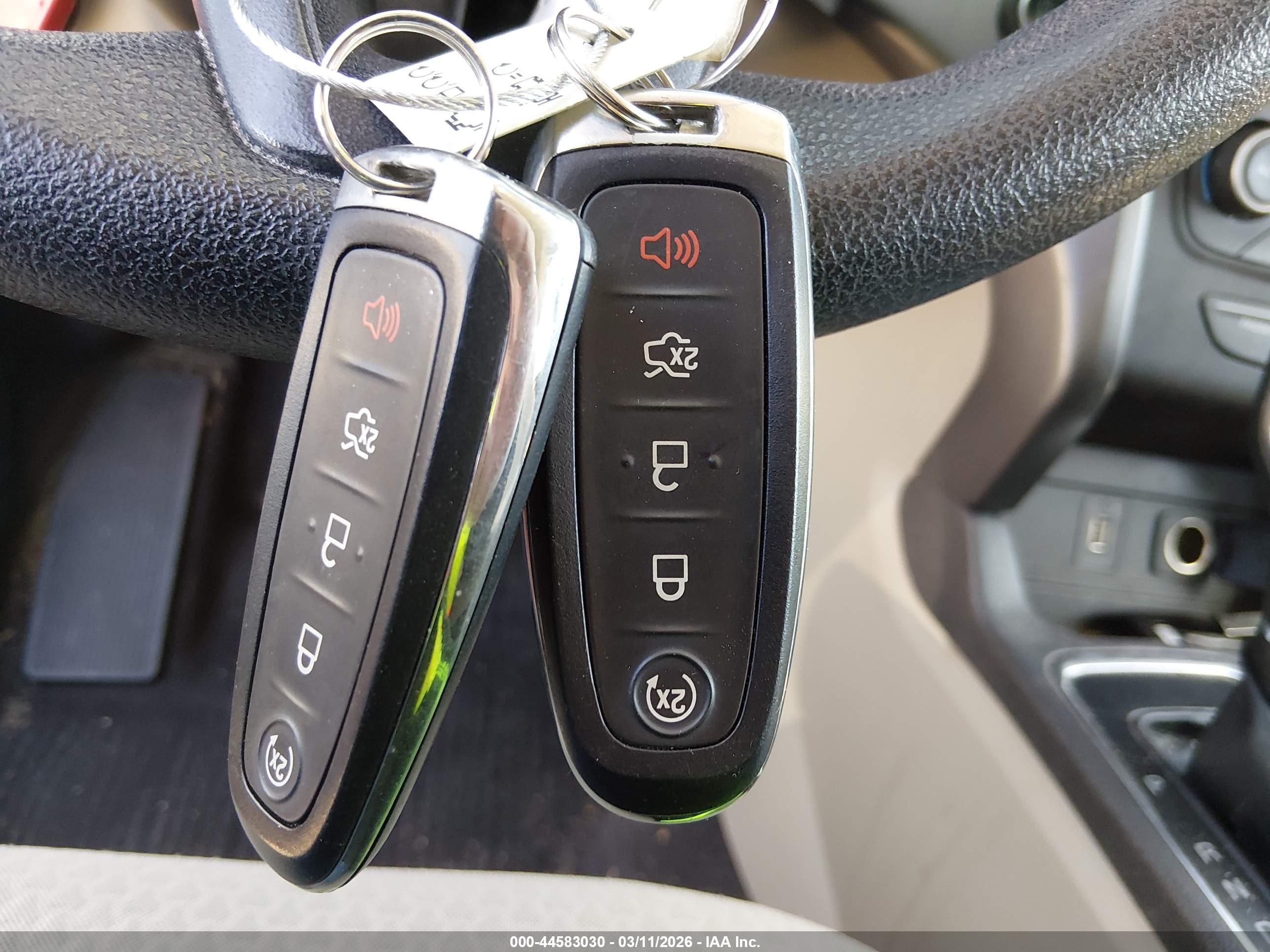 FORD ESCAPE image 11