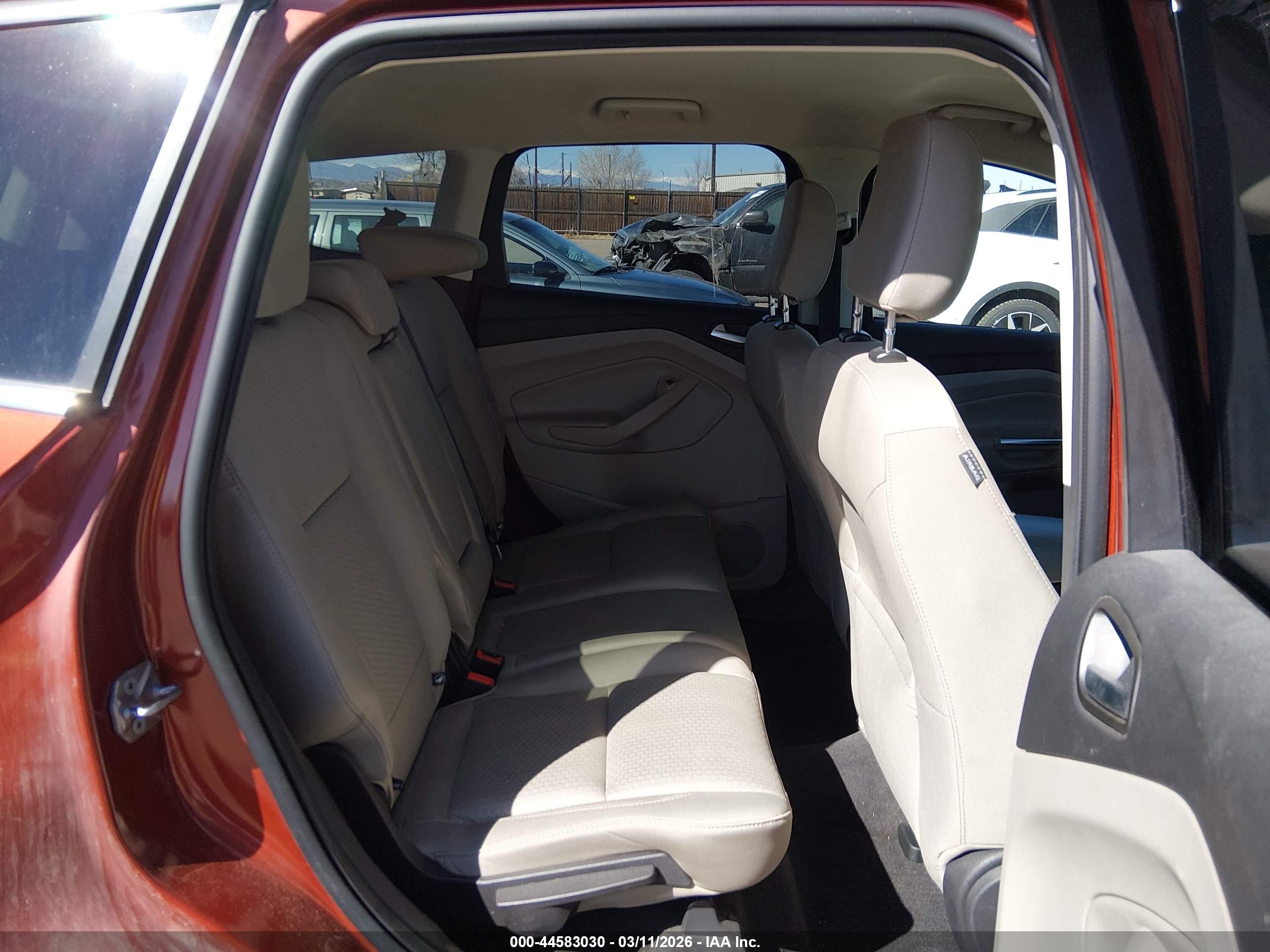 FORD ESCAPE image 8