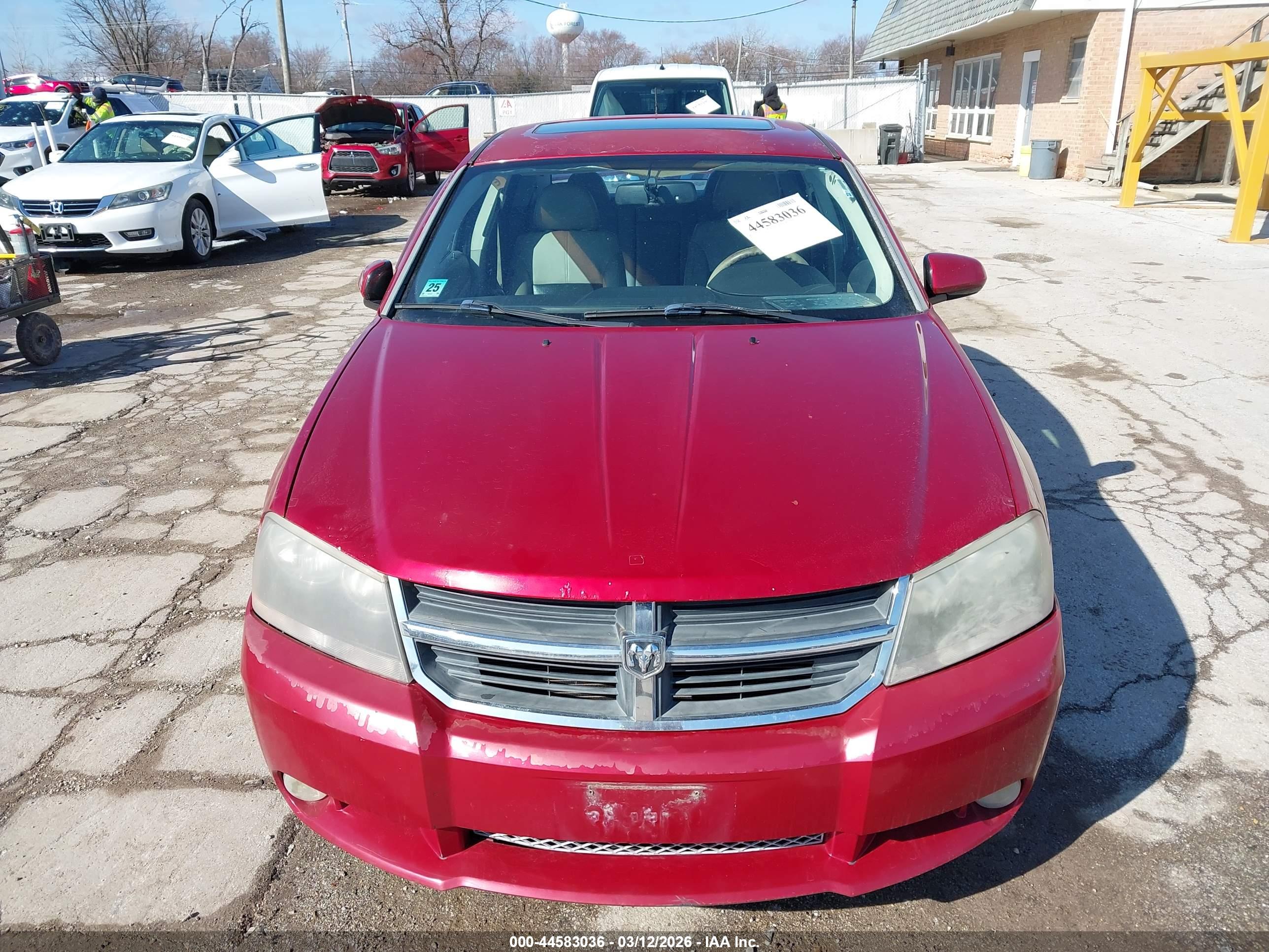 DODGE AVENGER image 6