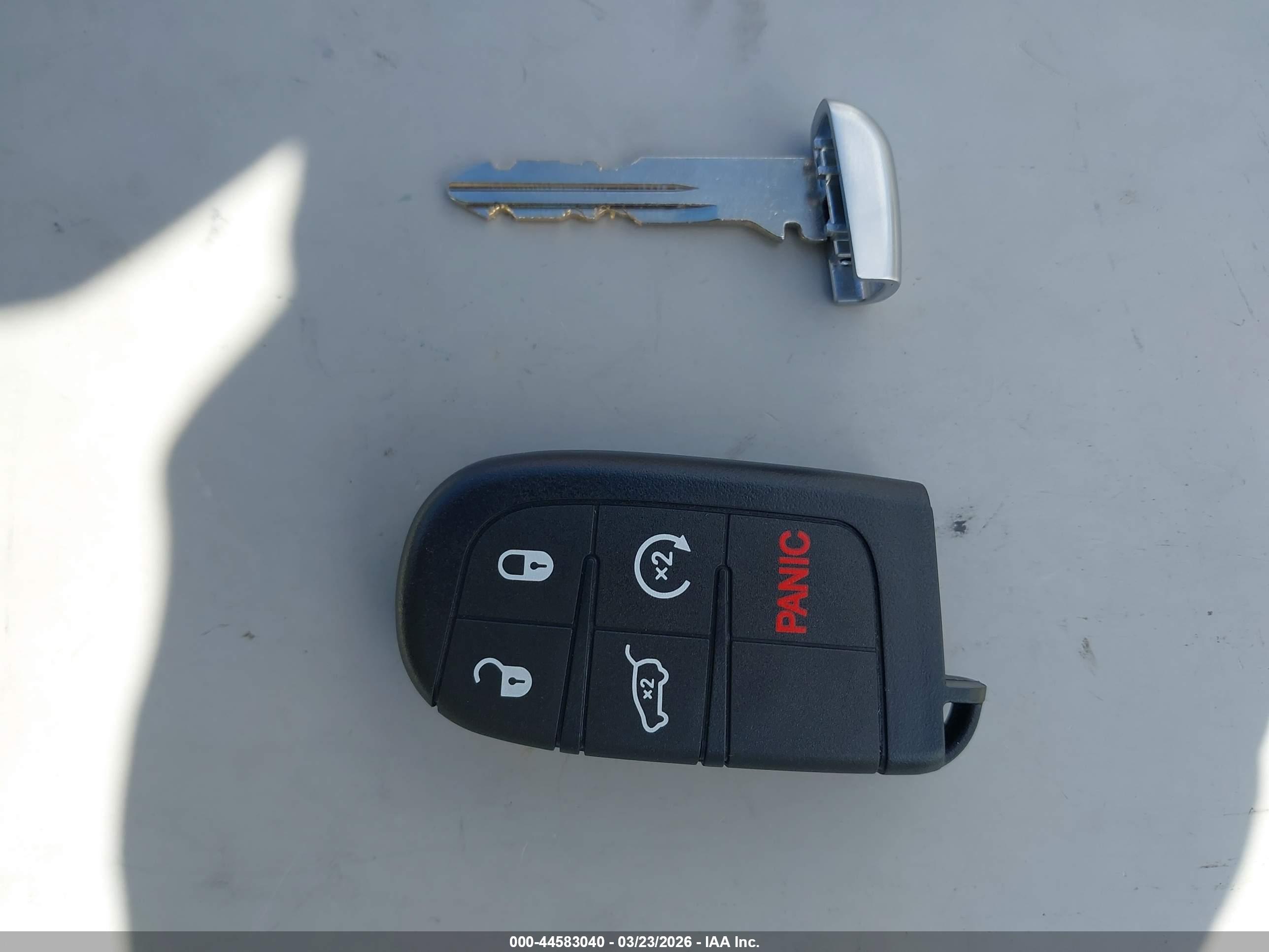 JEEP GRAND image 11