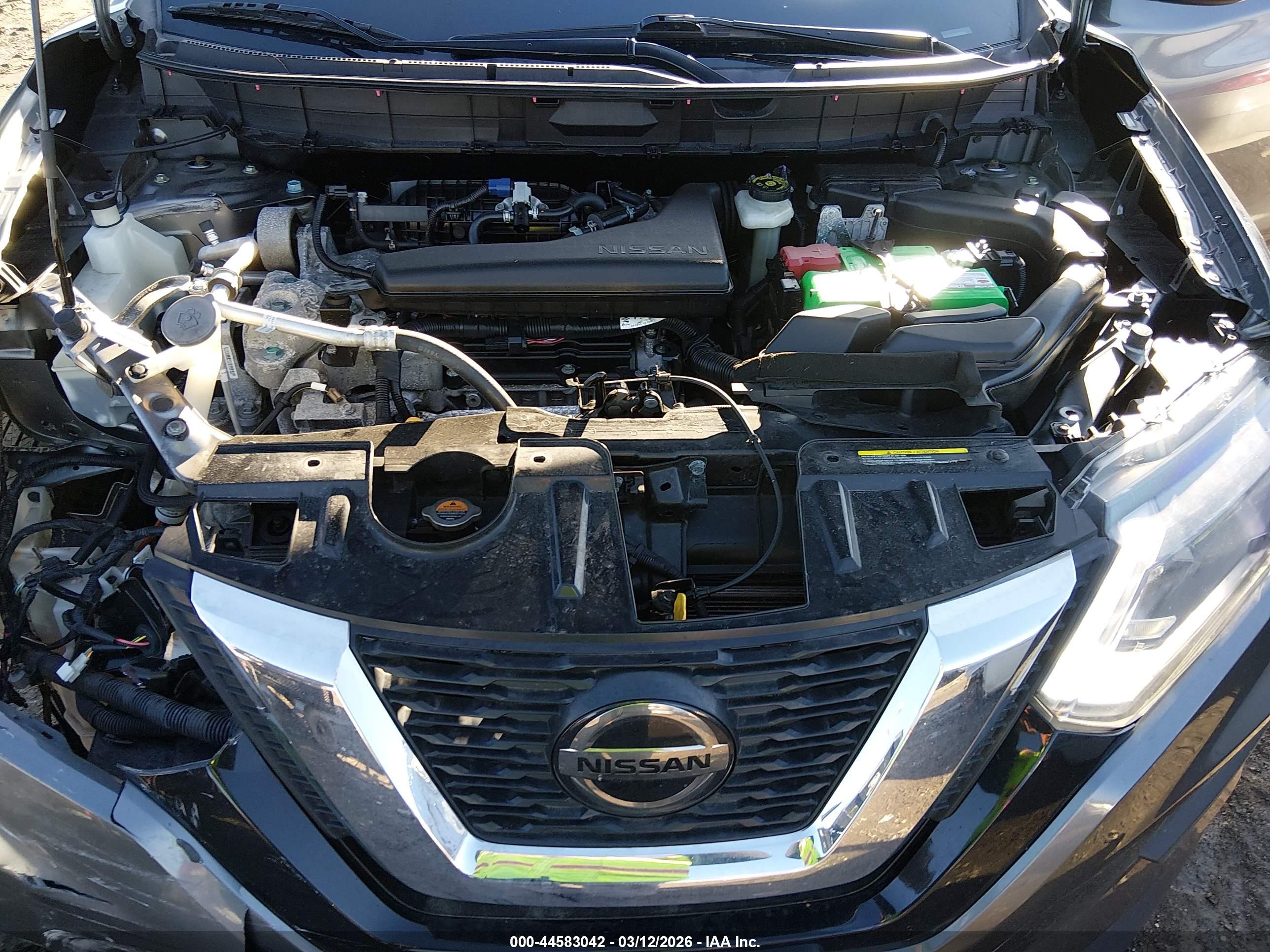 NISSAN ROGUE image 10