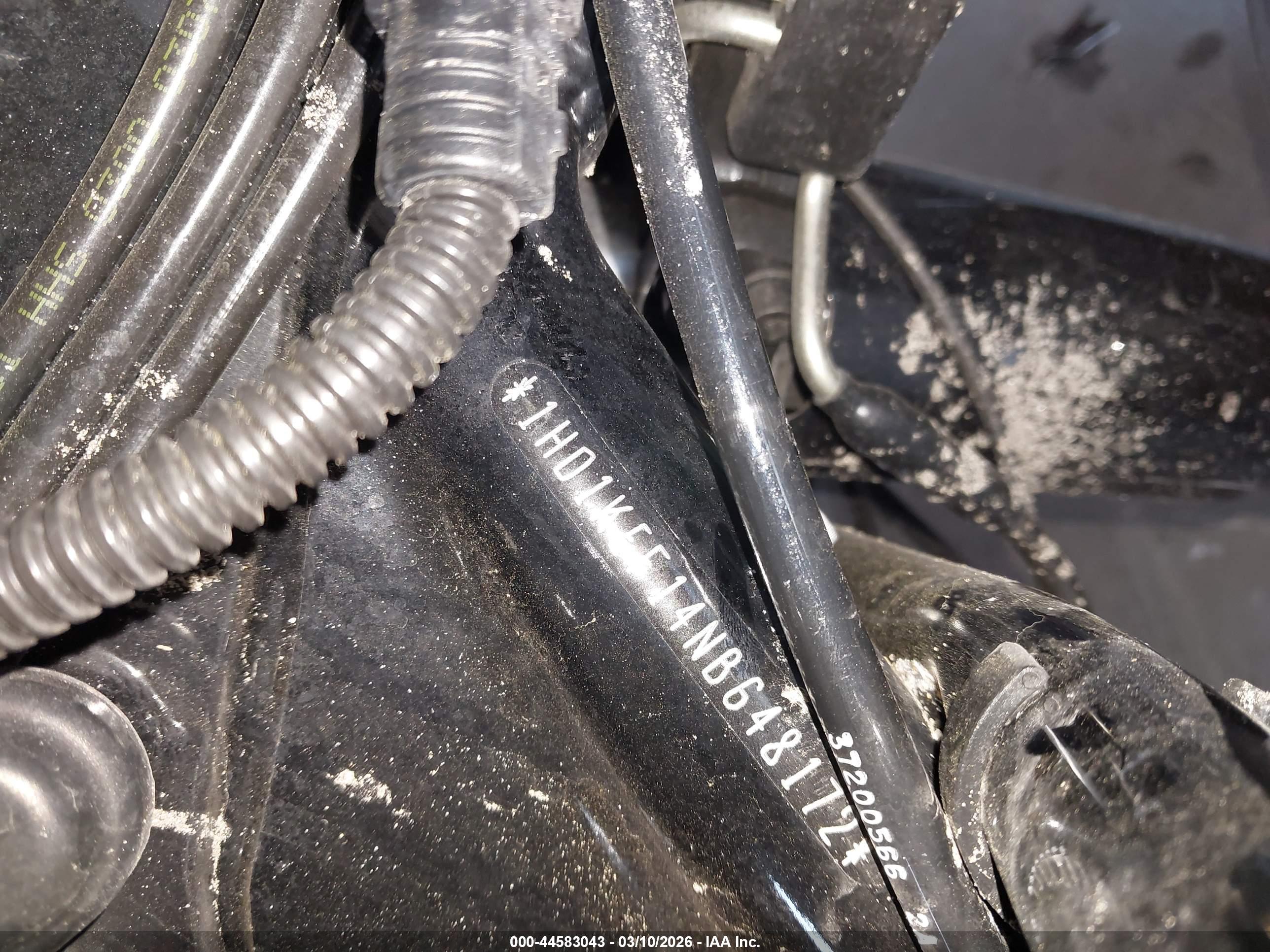 HARLEY-DAVIDSON FLHTK image 10