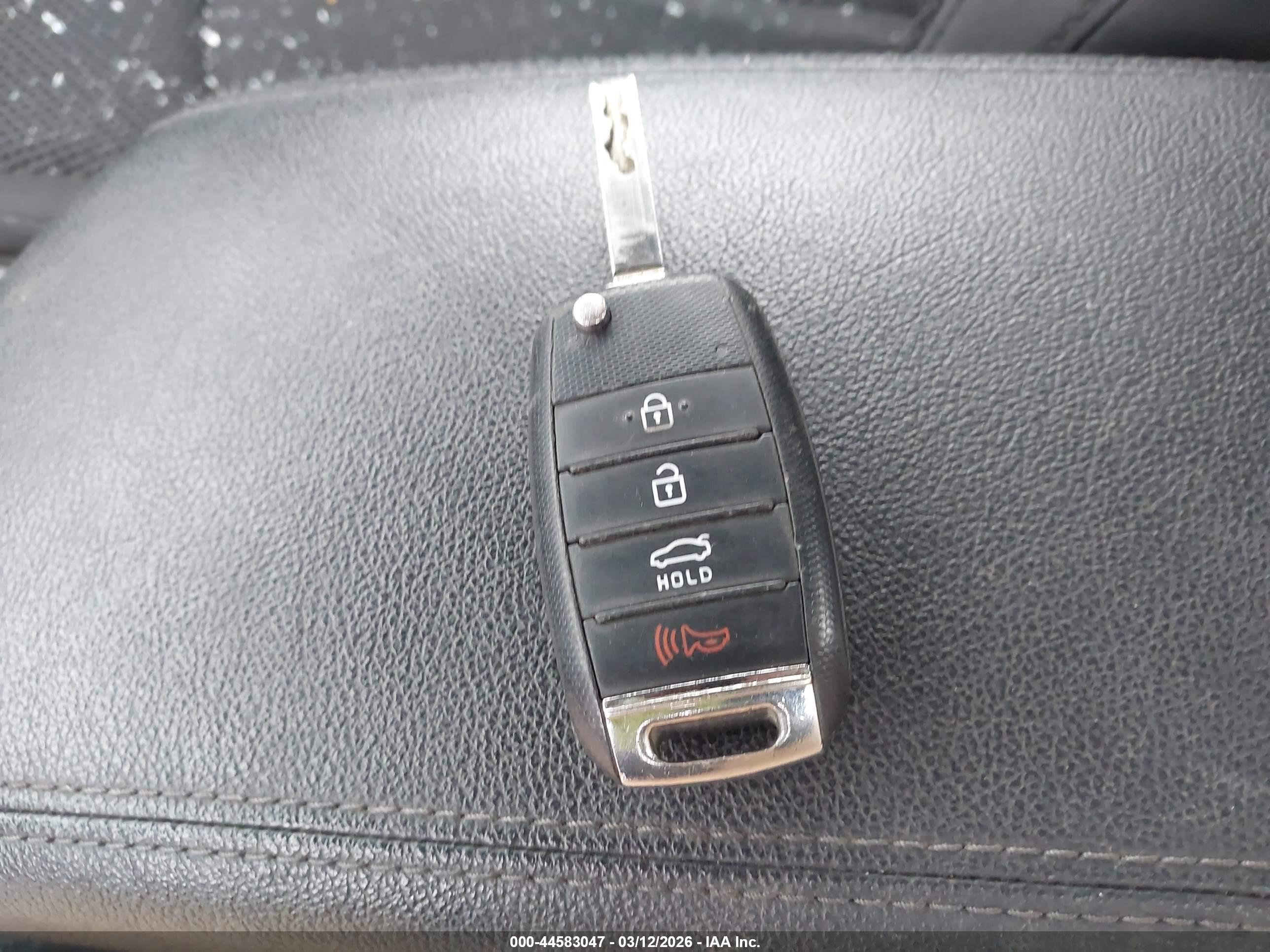 KIA OPTIMA image 11