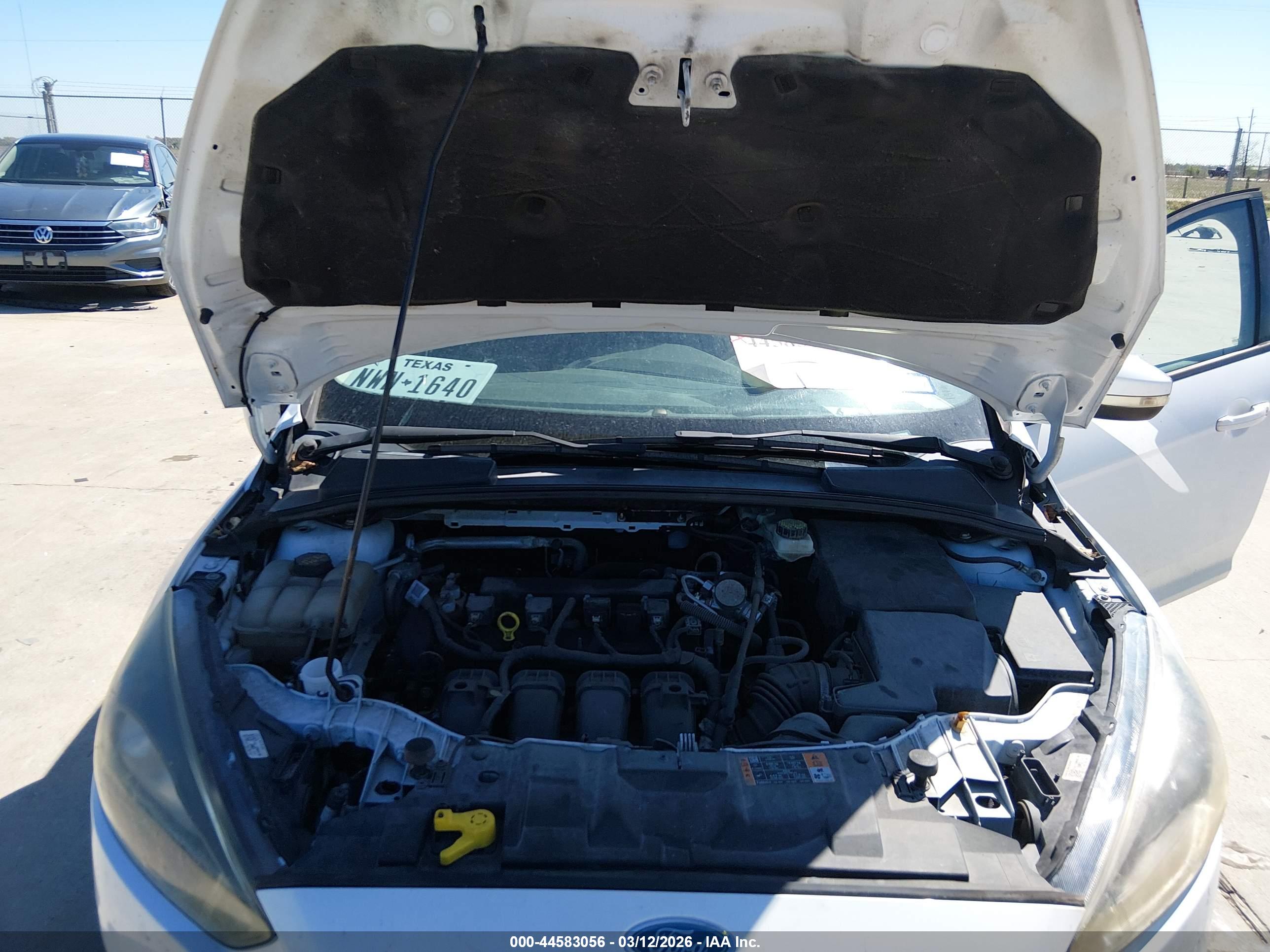 FORD FOCUS image 10