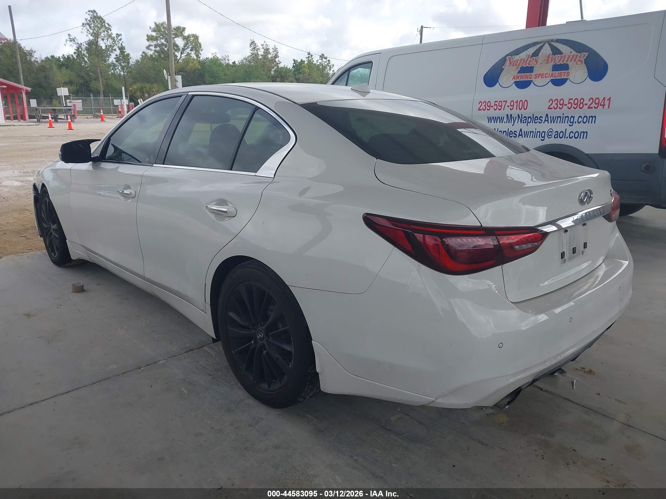 INFINITI Q50 image 3