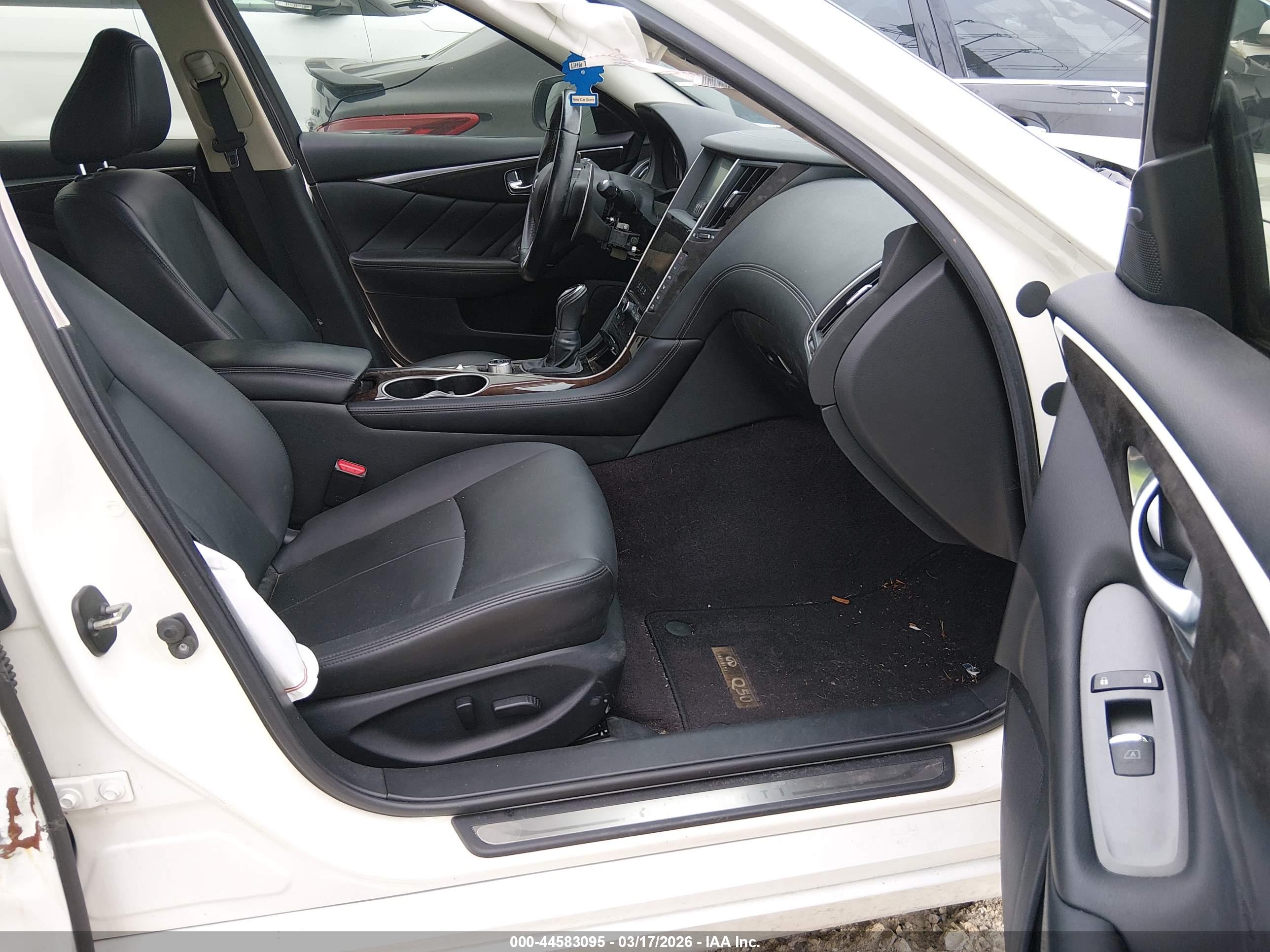 INFINITI Q50 image 5