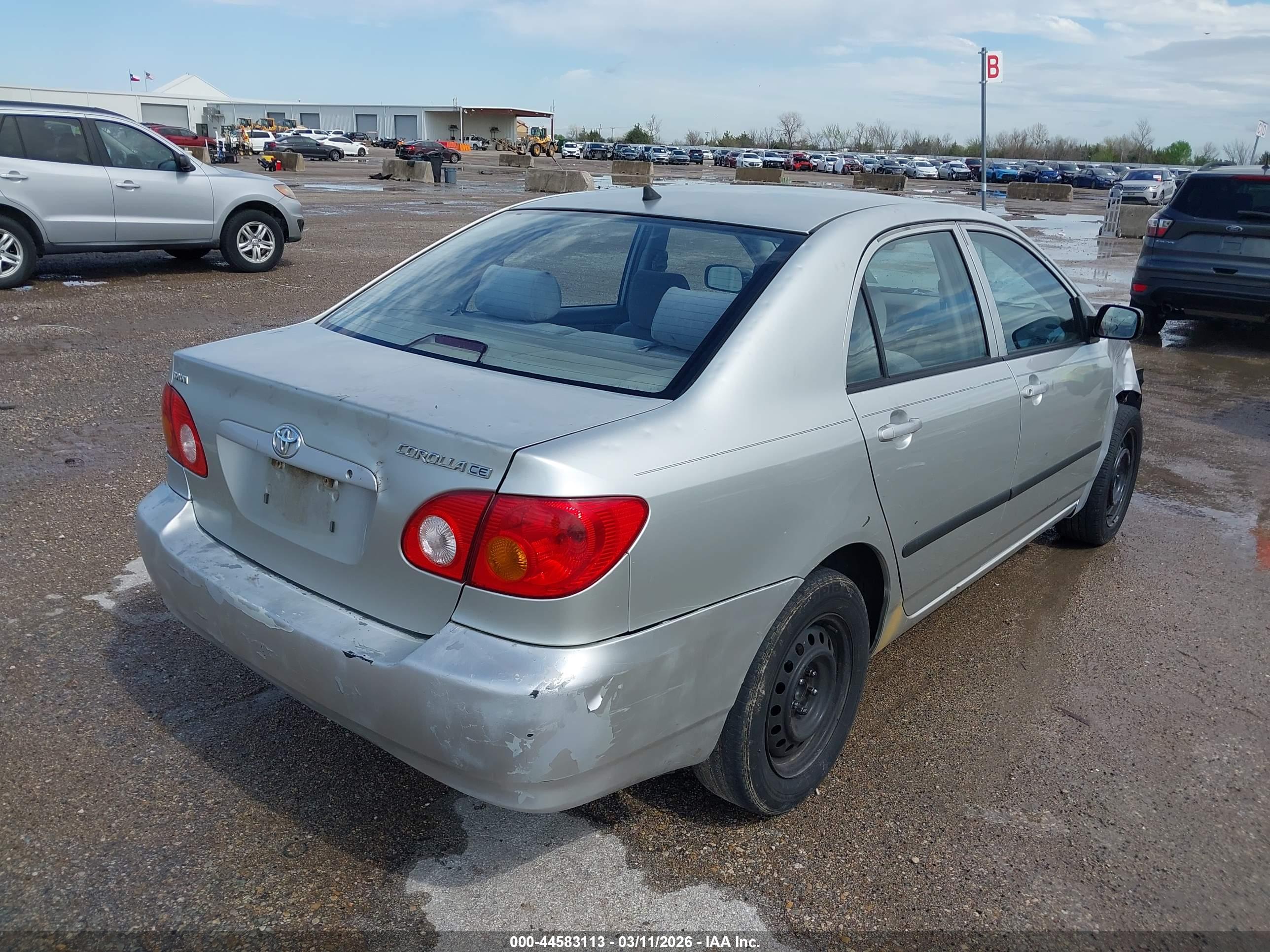 TOYOTA COROLLA image 4