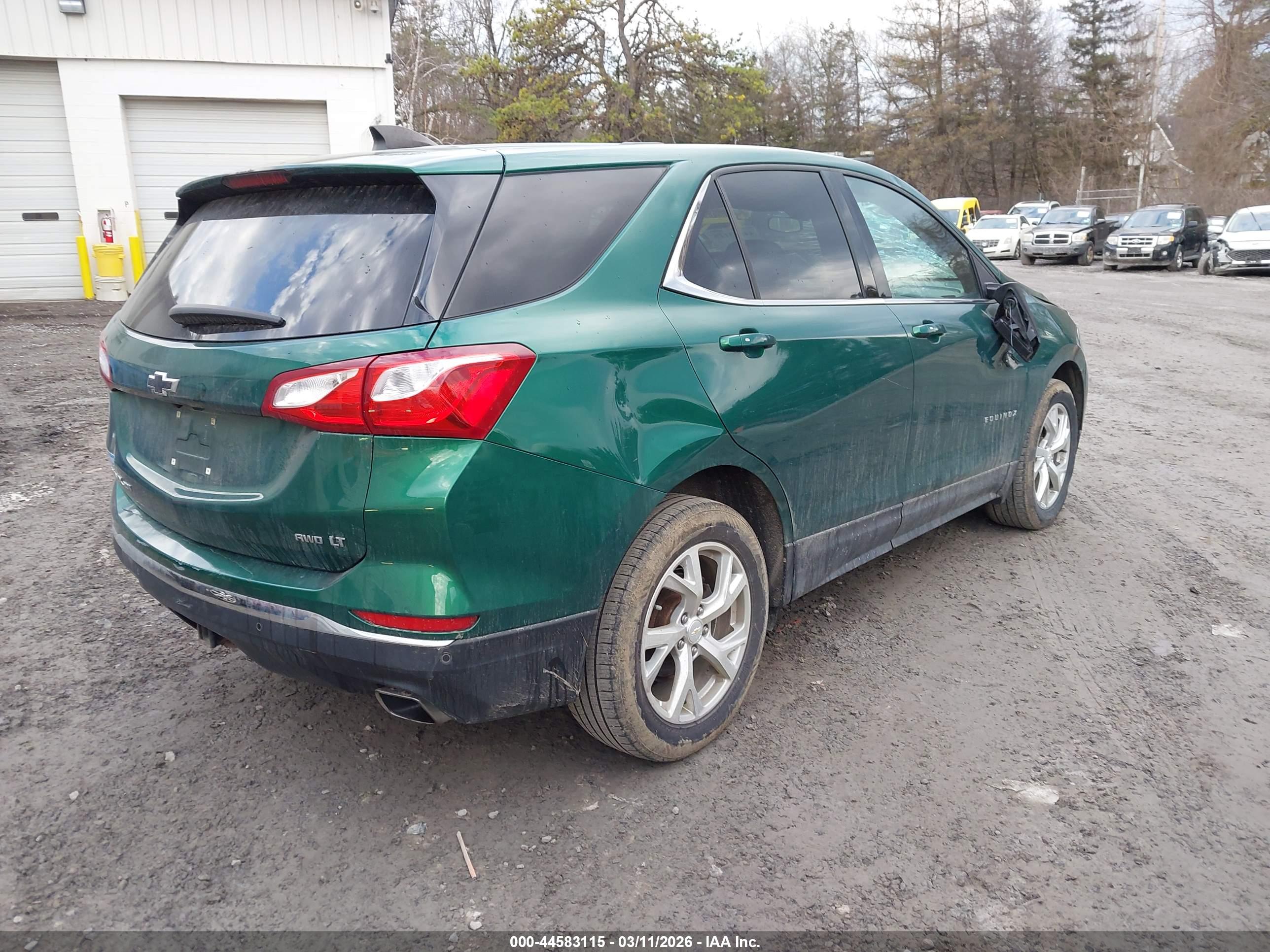 CHEVROLET EQUINOX image 4