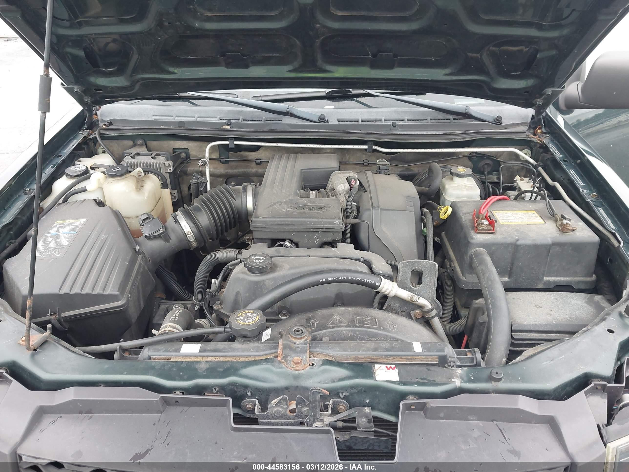 CHEVROLET COLORADO image 10