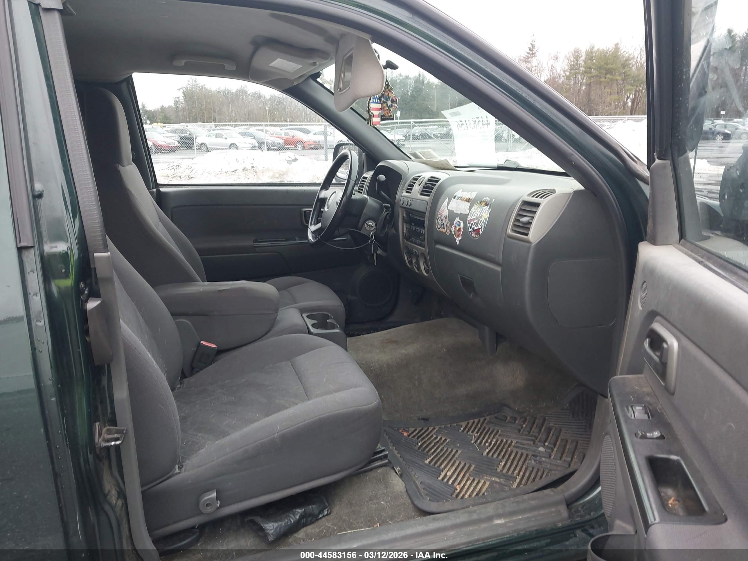 CHEVROLET COLORADO image 5