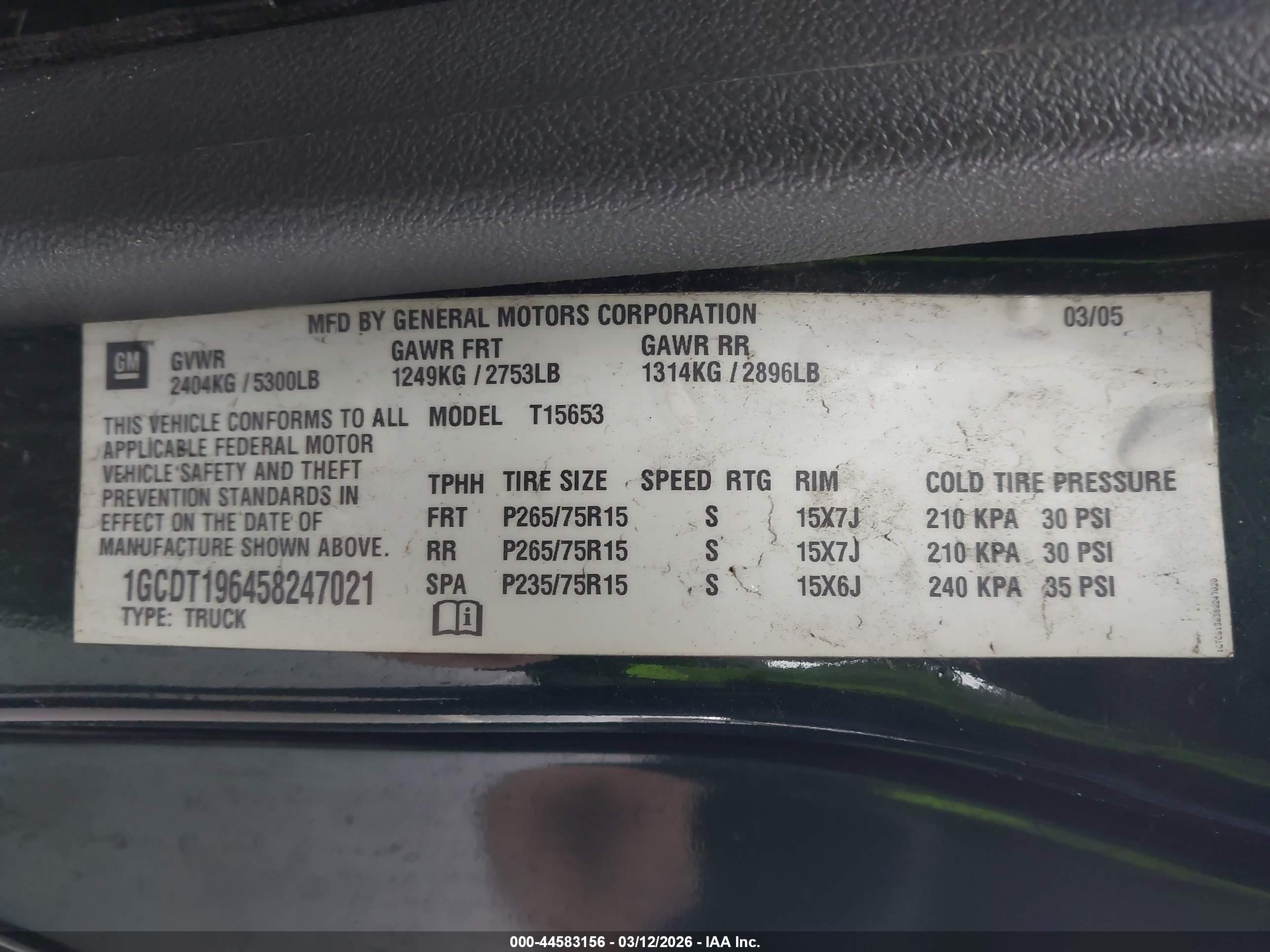 CHEVROLET COLORADO image 9