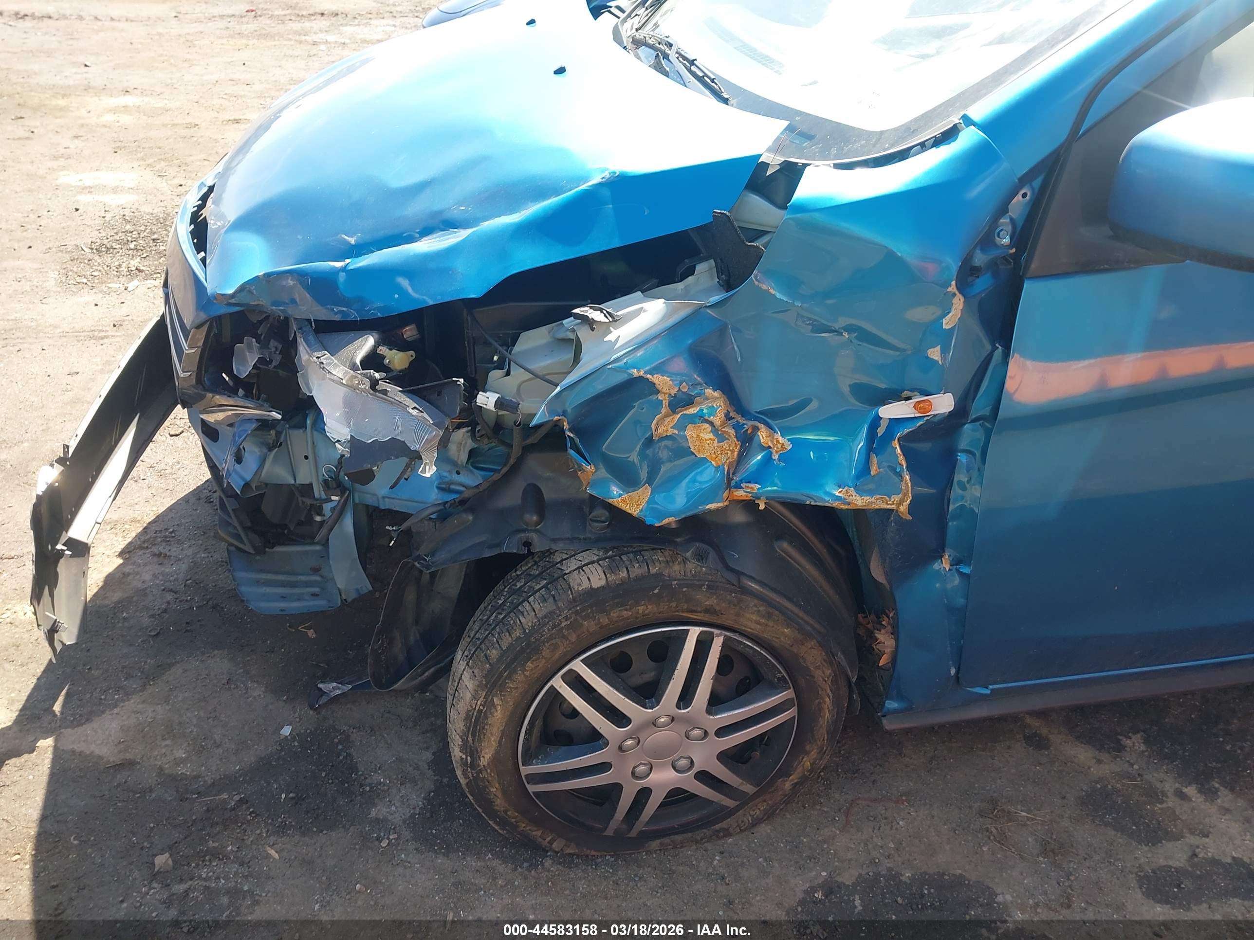 MITSUBISHI MIRAGE image 6