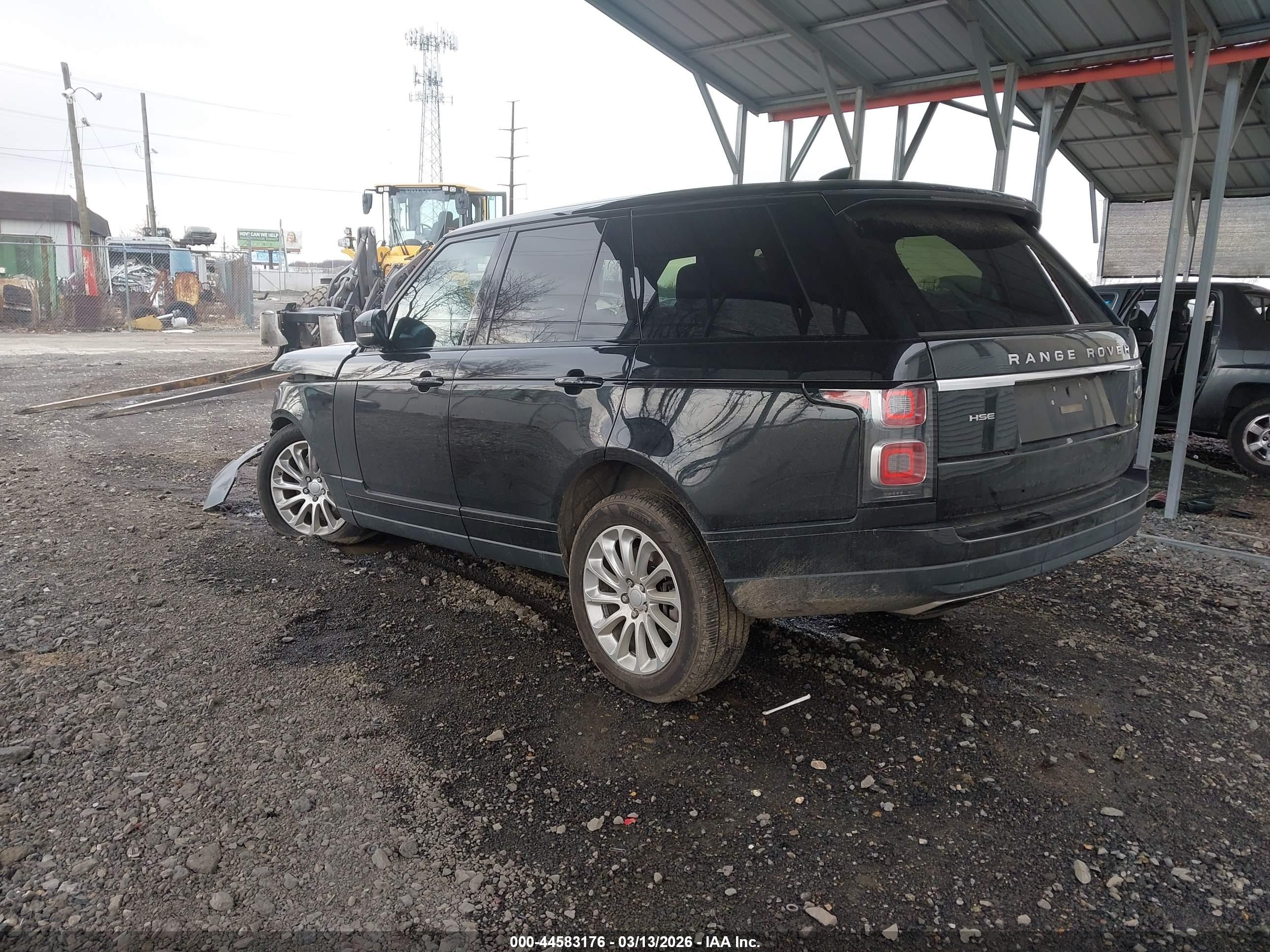LAND ROVER image 3