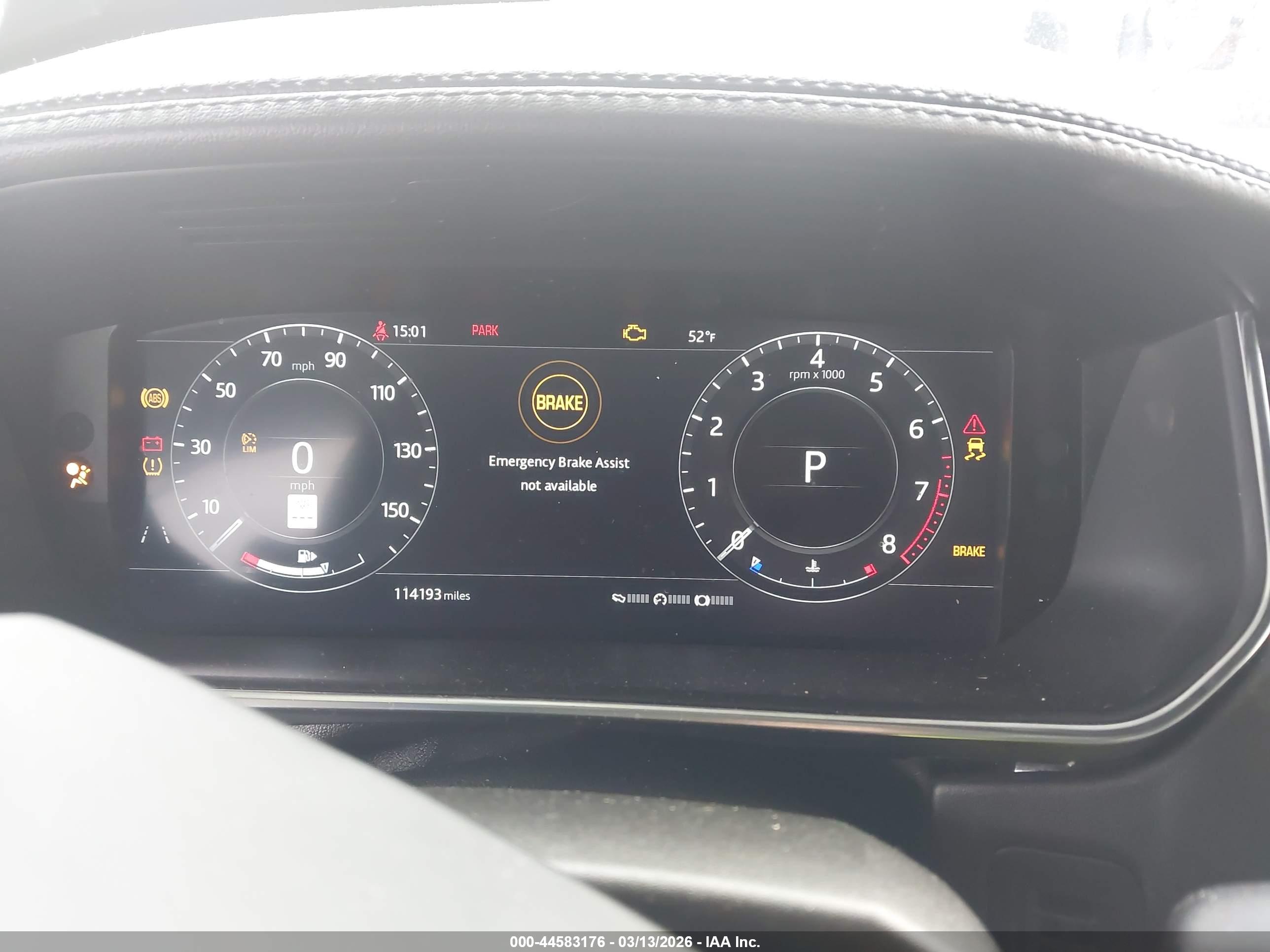 LAND ROVER image 7