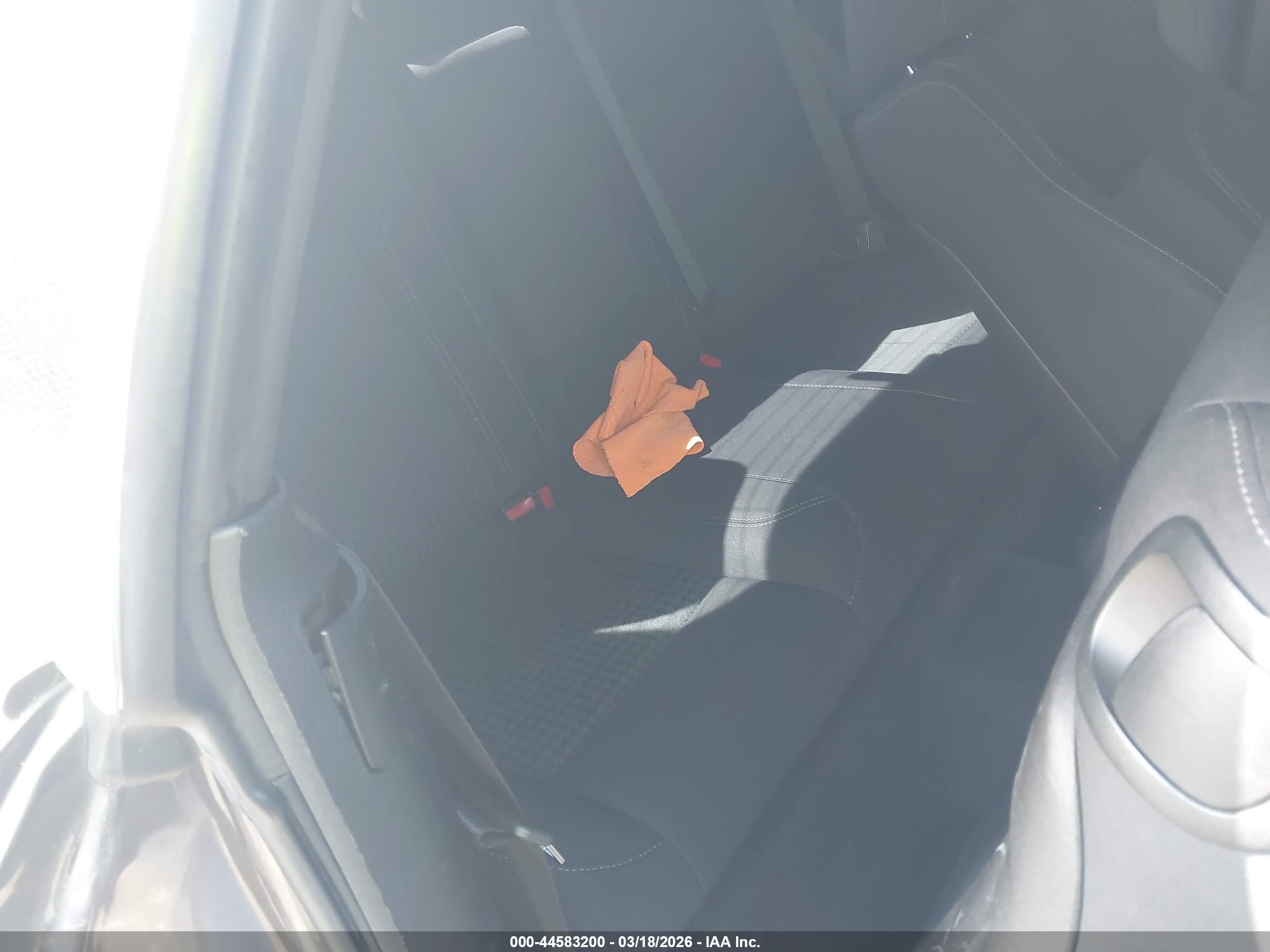 DODGE CHALLENGER image 8