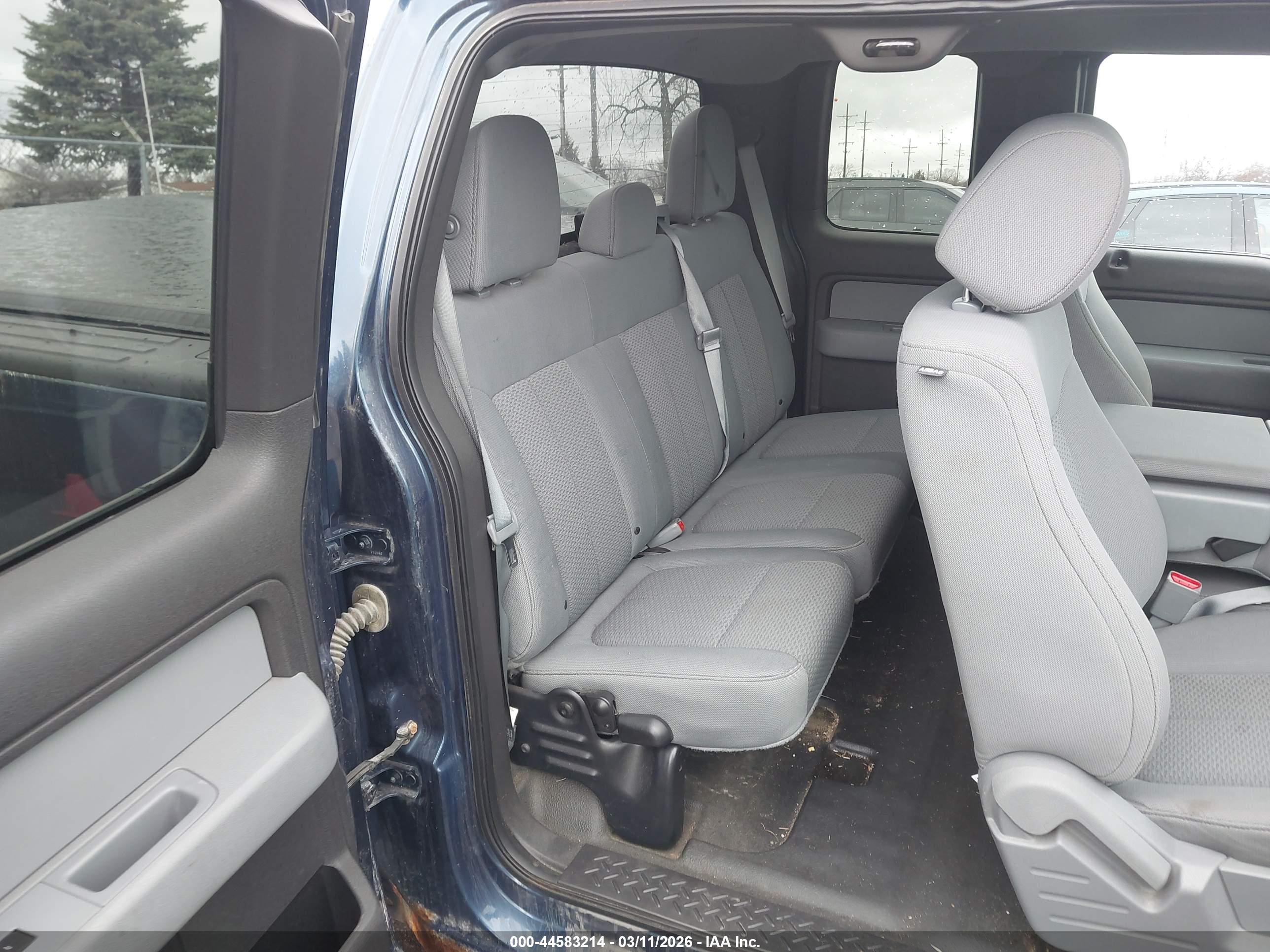 FORD F-150 image 8
