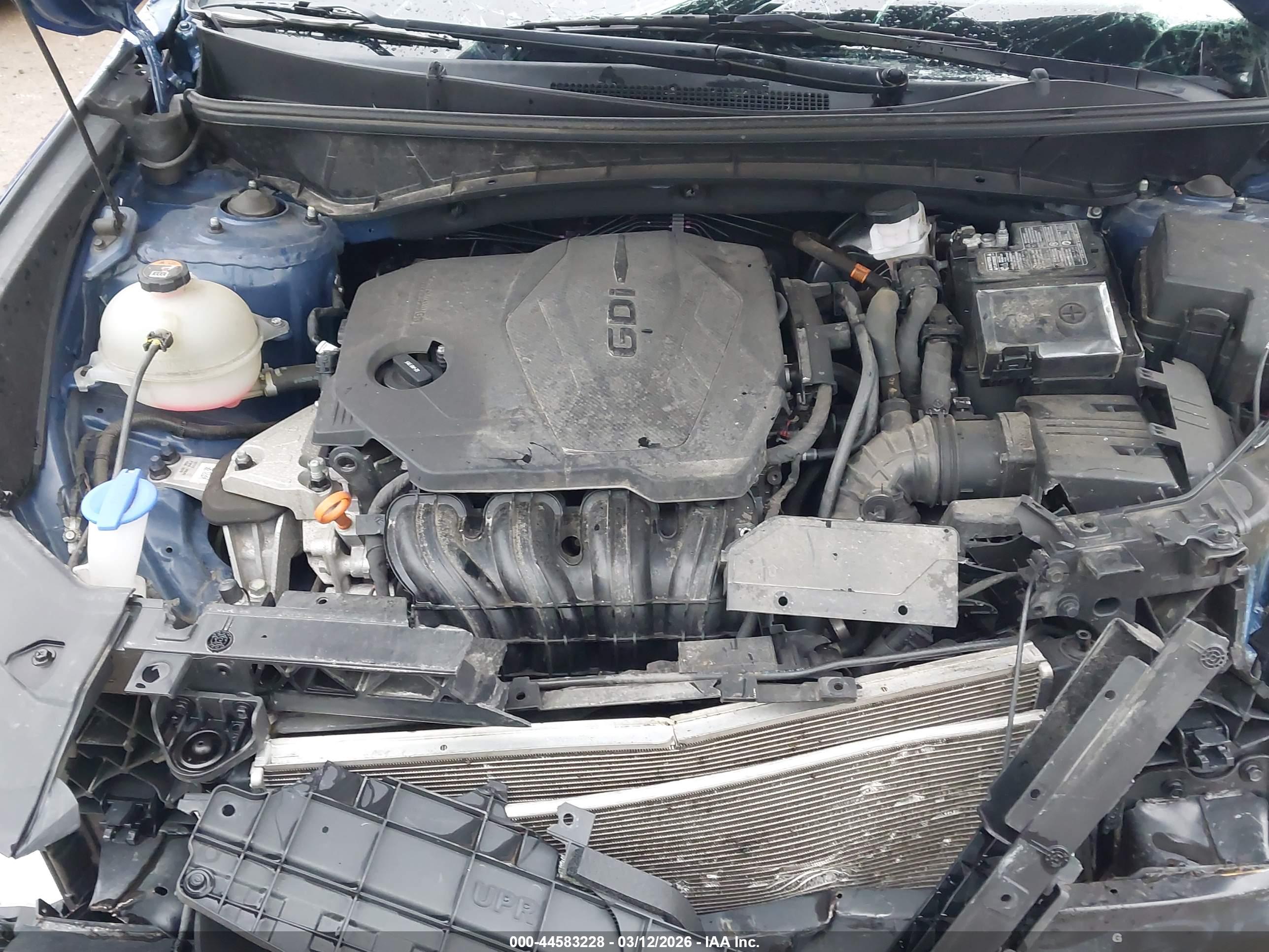 HYUNDAI TUCSON image 10