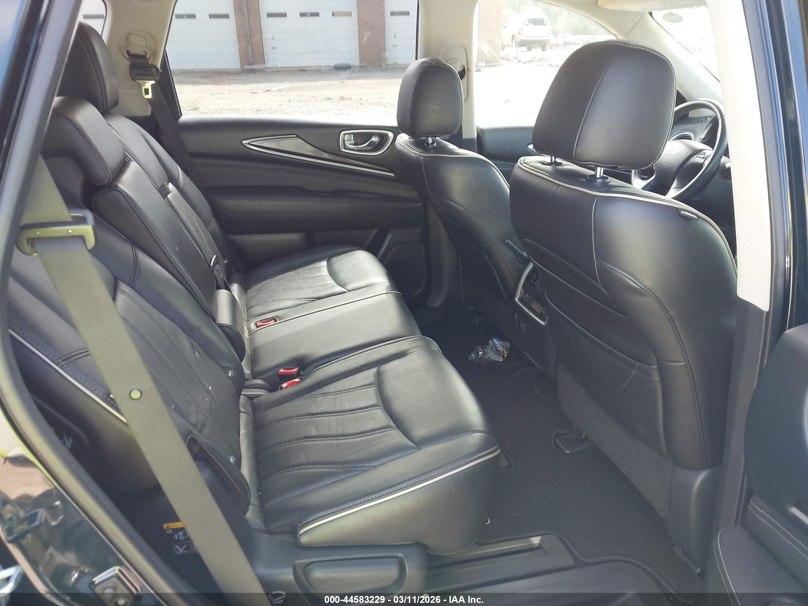 INFINITI QX60 image 8