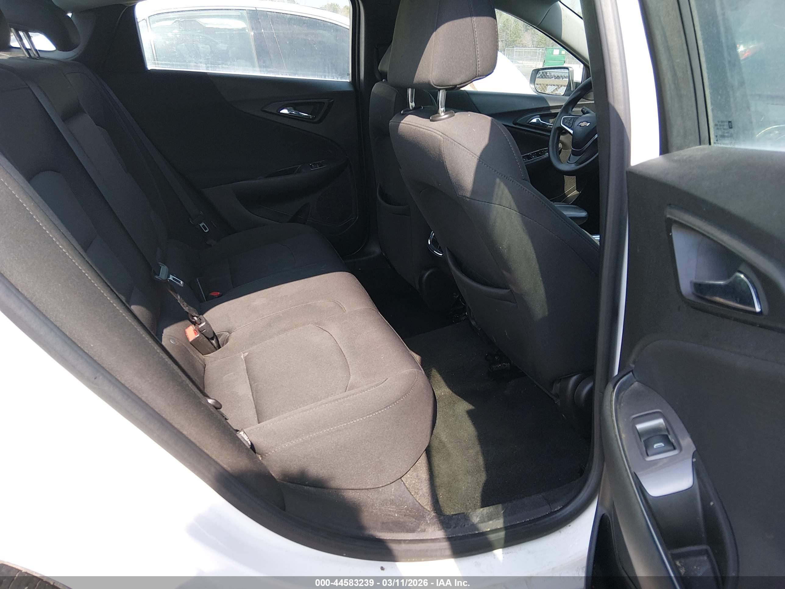 CHEVROLET MALIBU image 8