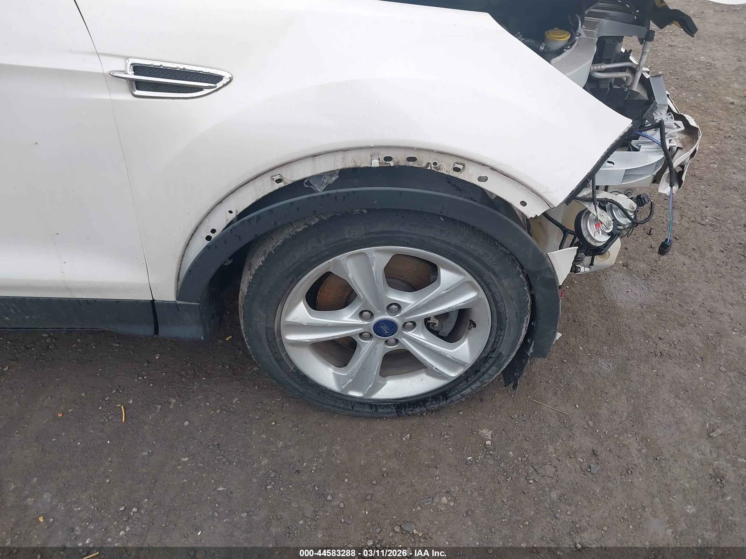 FORD ESCAPE image 6