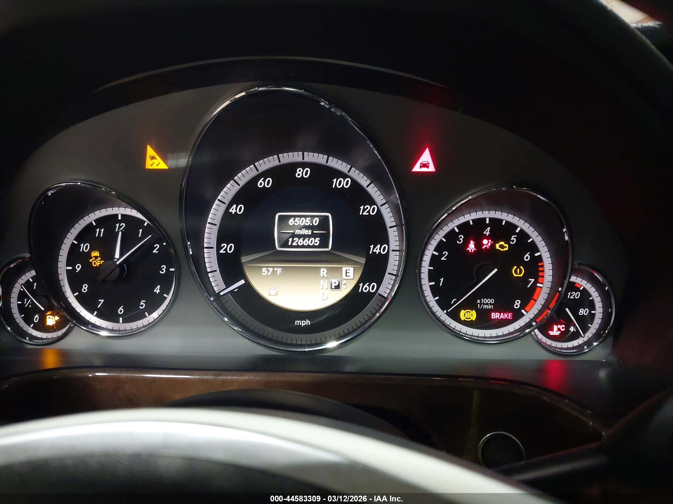 MERCEDES-BENZ E image 7