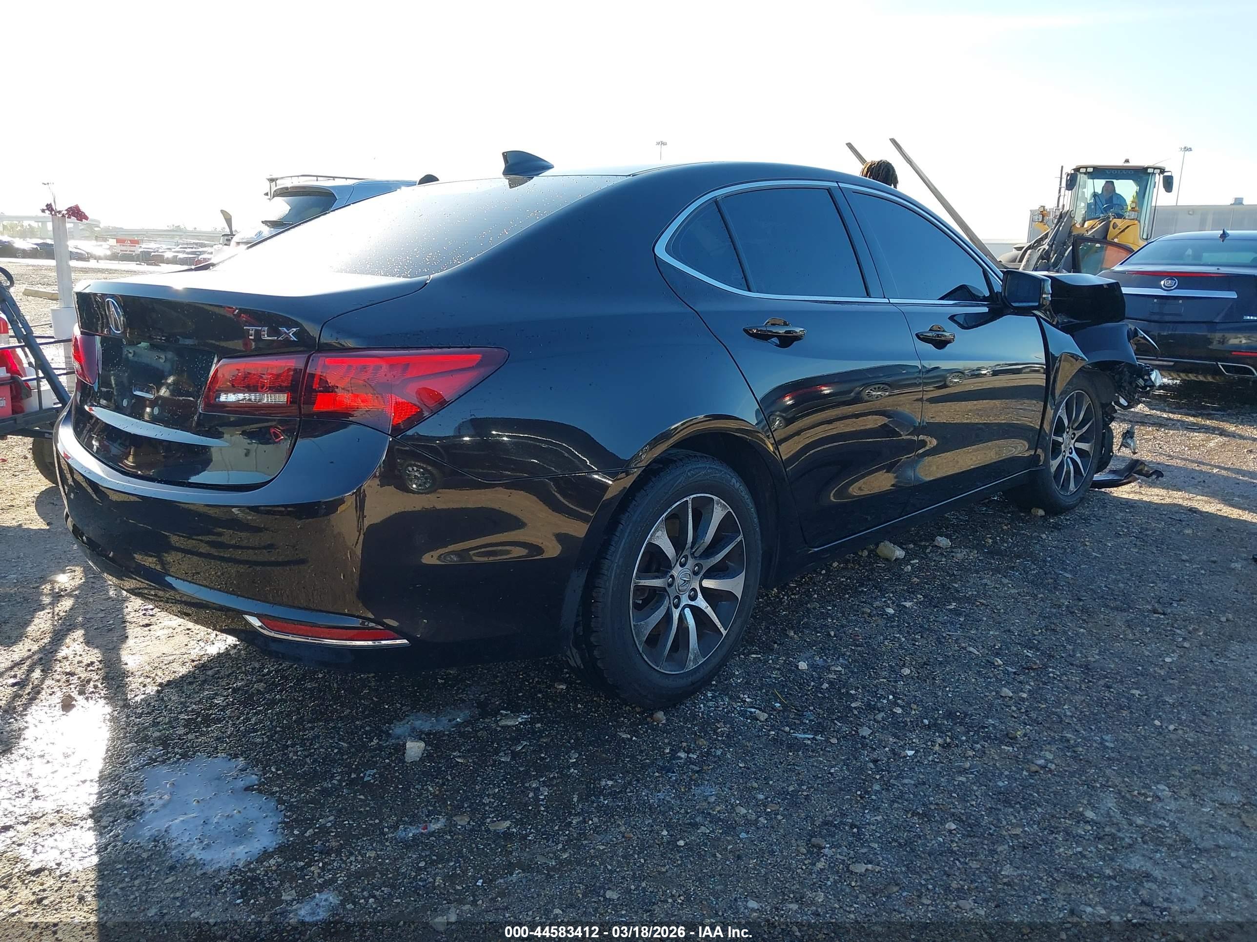 ACURA TLX image 4