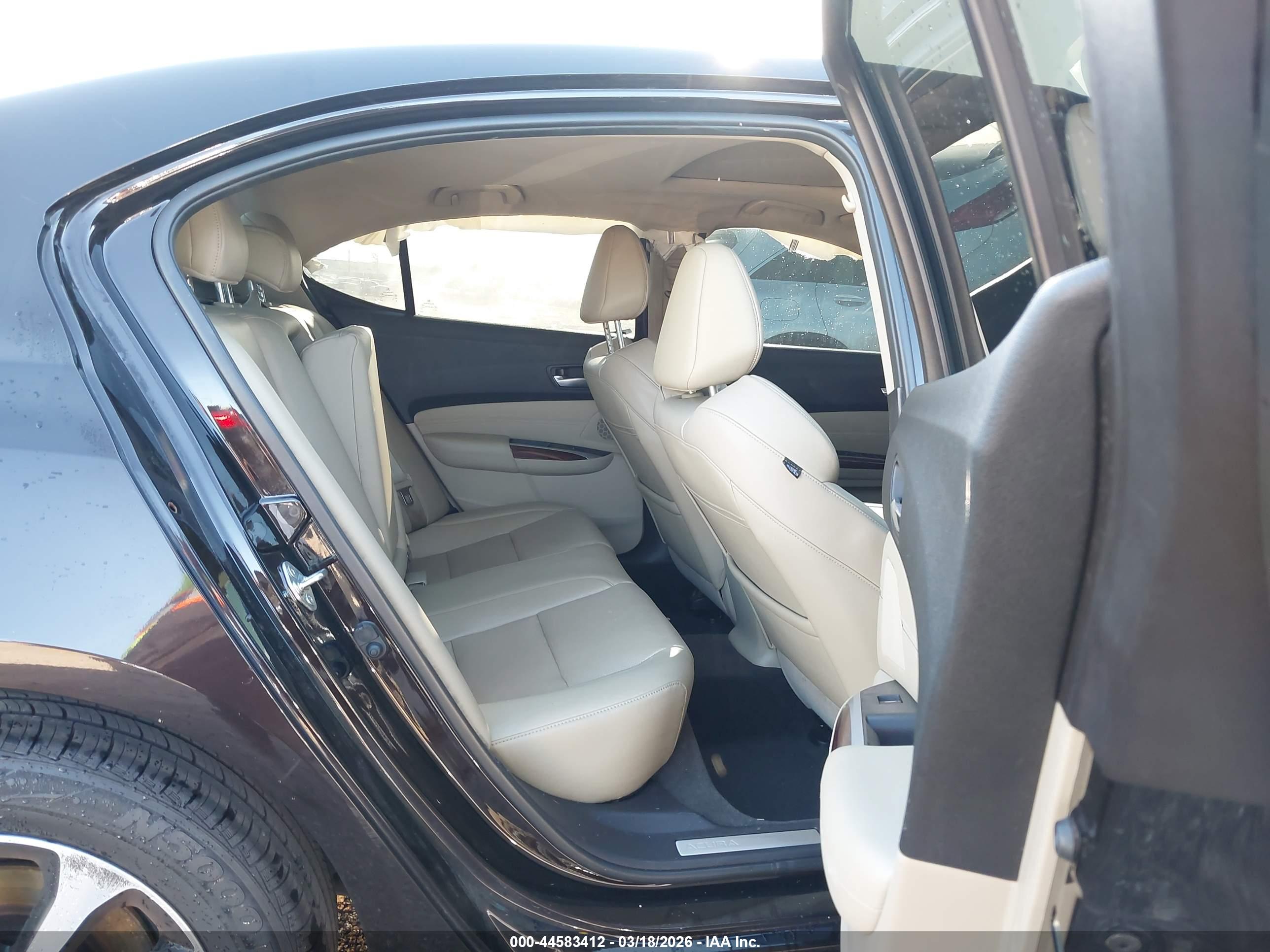 ACURA TLX image 8