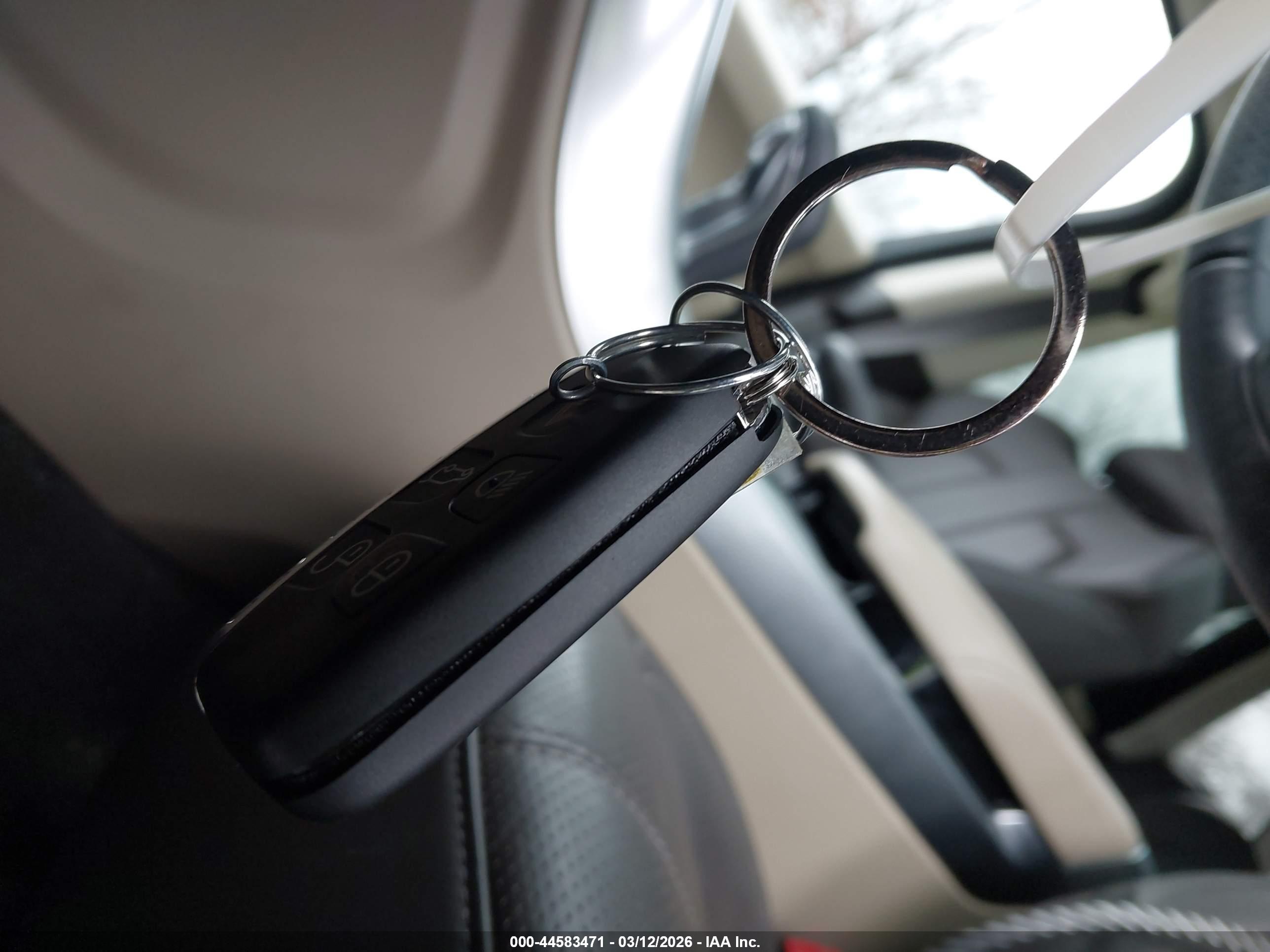 LAND ROVER image 11