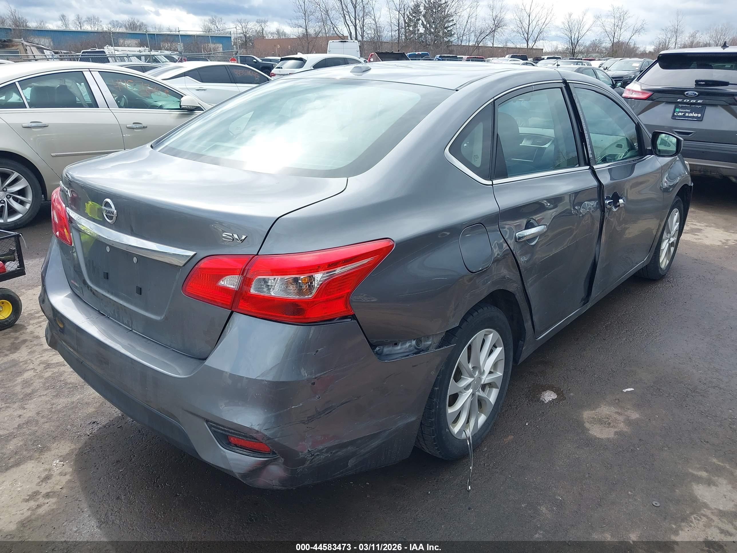 NISSAN SENTRA image 4