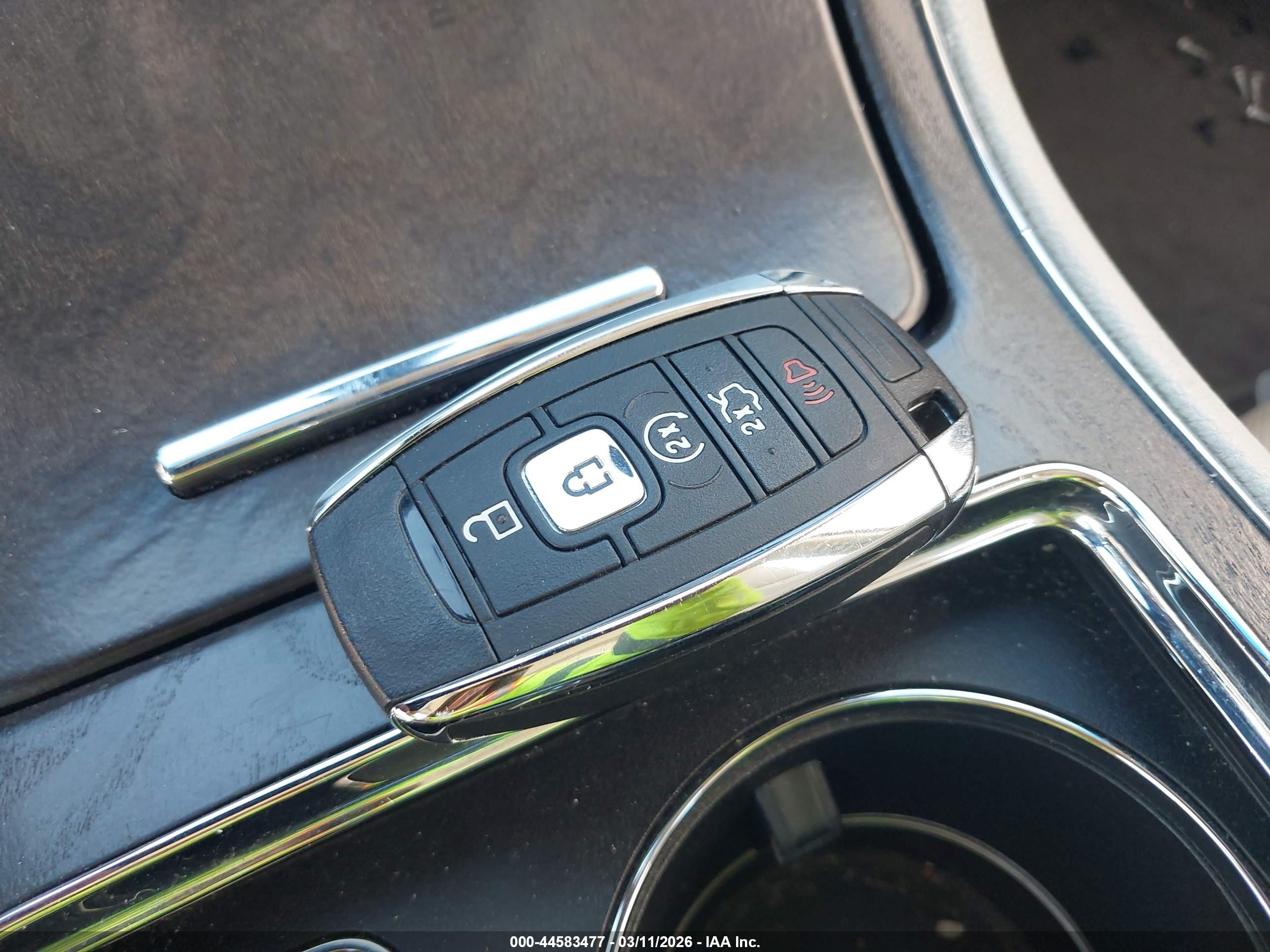 LINCOLN CONTINENTAL image 11
