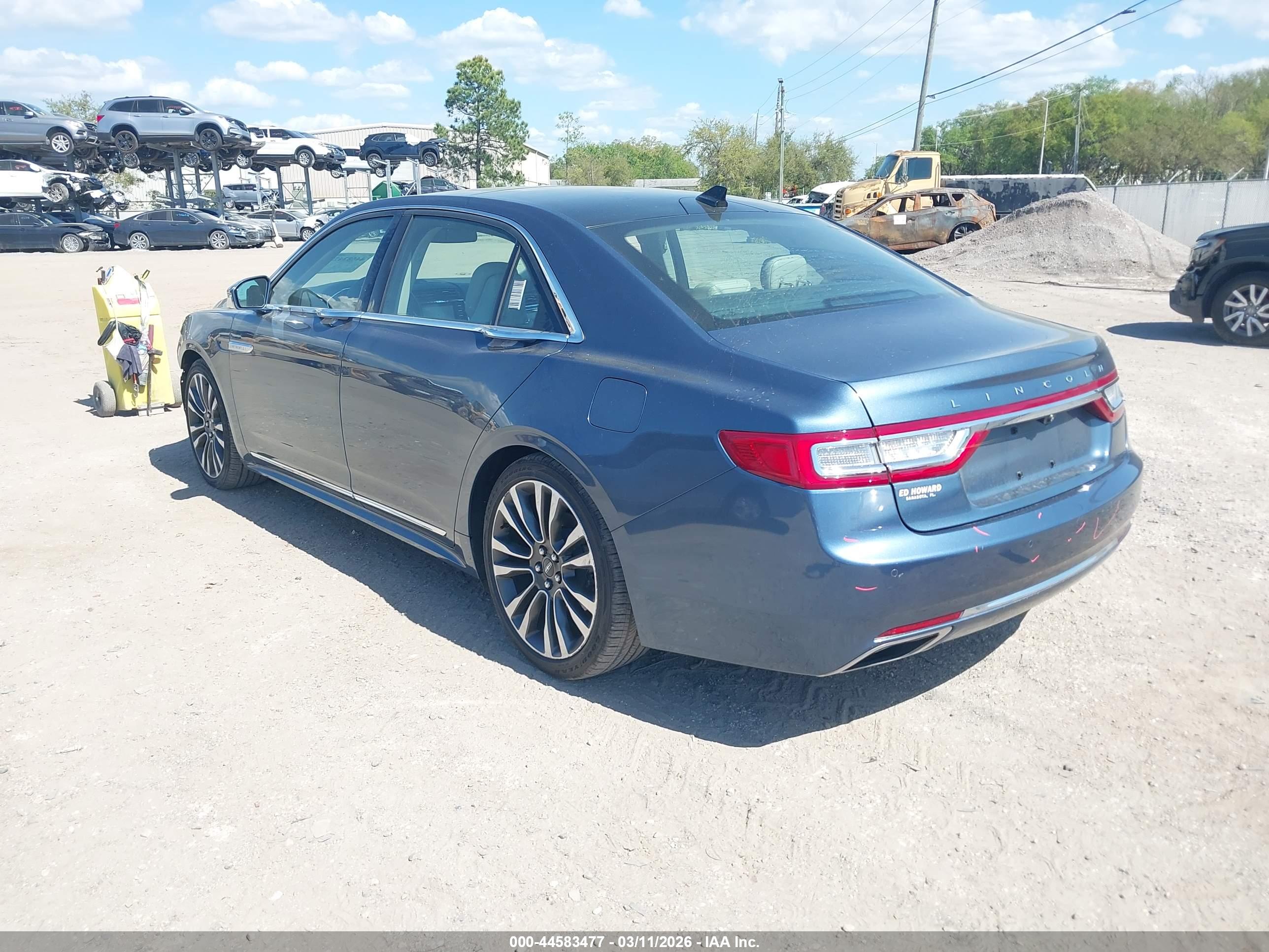 LINCOLN CONTINENTAL image 3