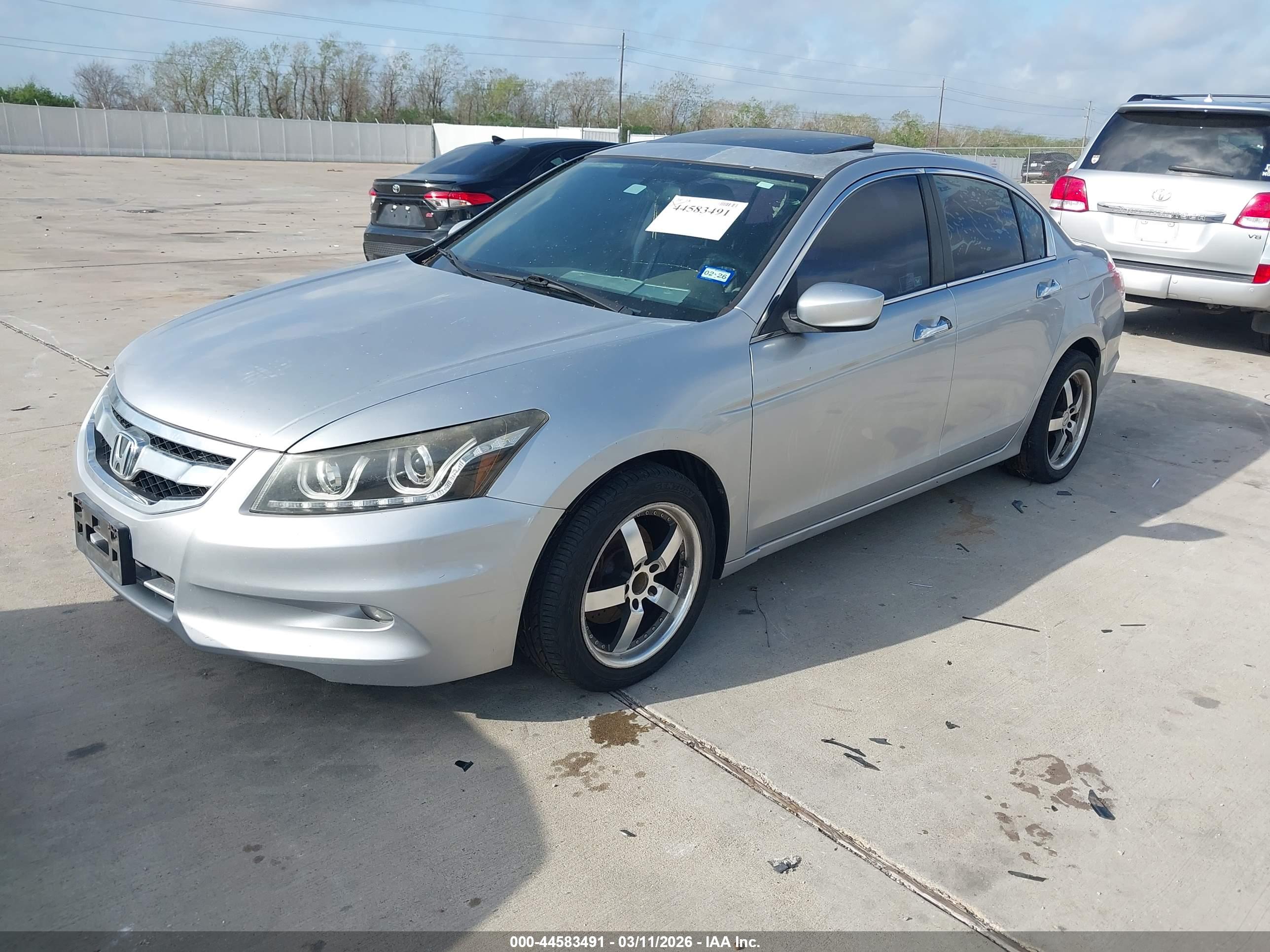 HONDA ACCORD image 2